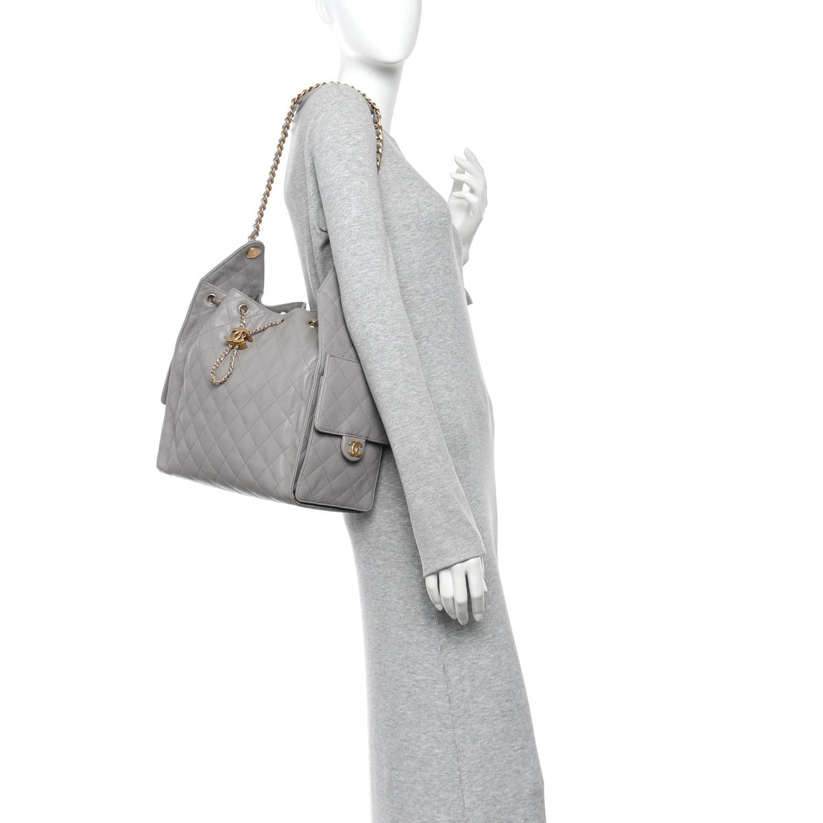 Caviar Quilted Medium Chanel 25 Handbag Dark Grey