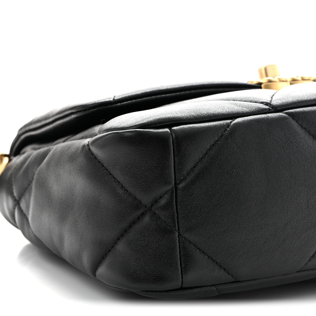 Lambskin Quilted Medium Chanel 19 Flap Black