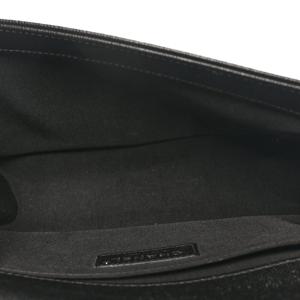 Caviar Quilted Medium Boy Flap Black