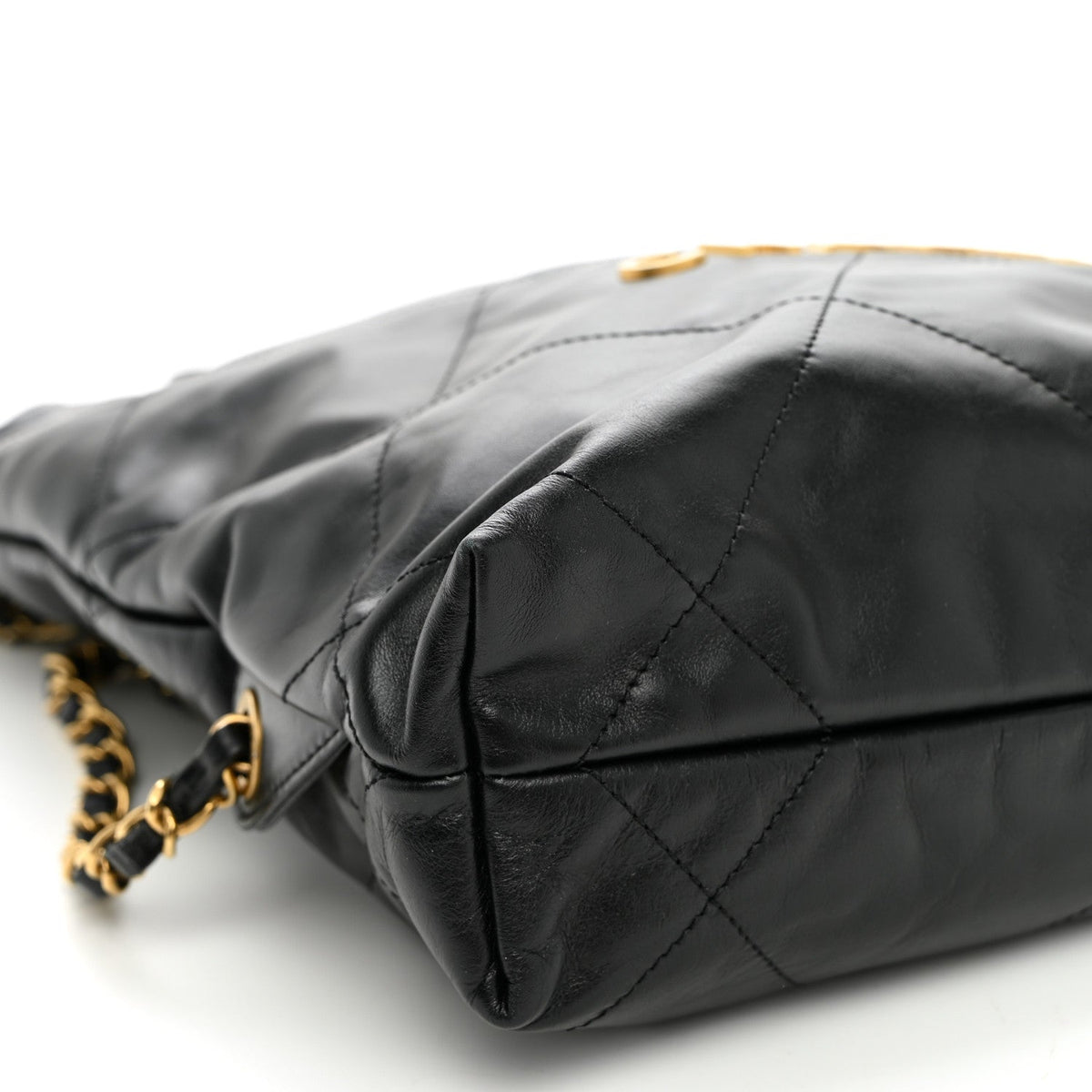 Shiny Calfskin Quilted Chanel 22 Backpack Black