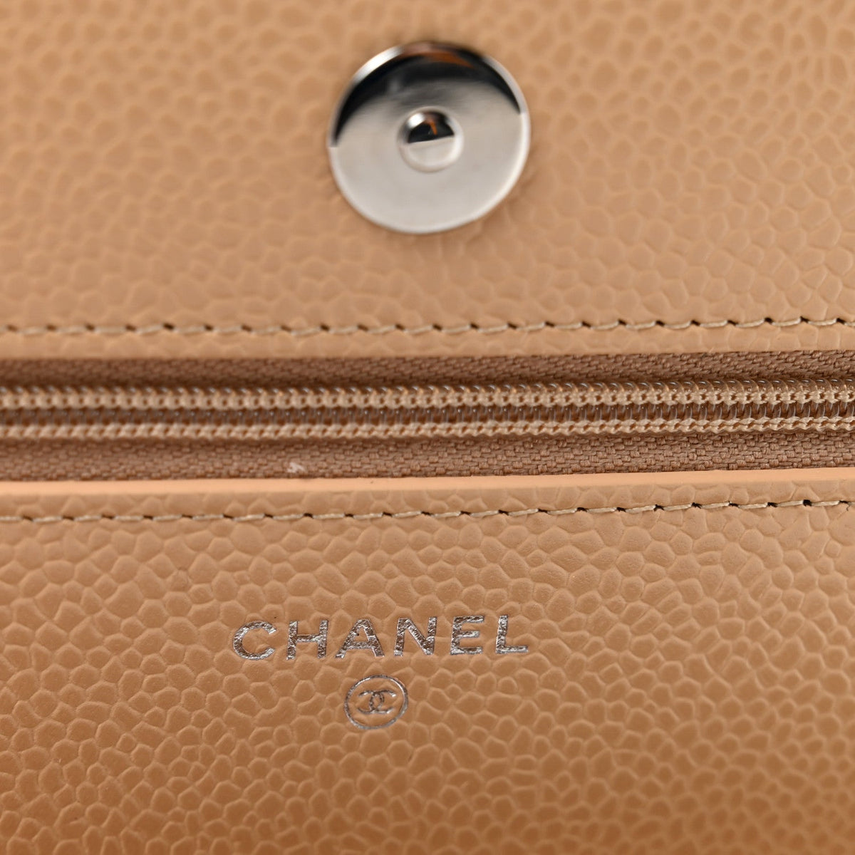 Caviar Quilted Wallet on Chain WOC Beige