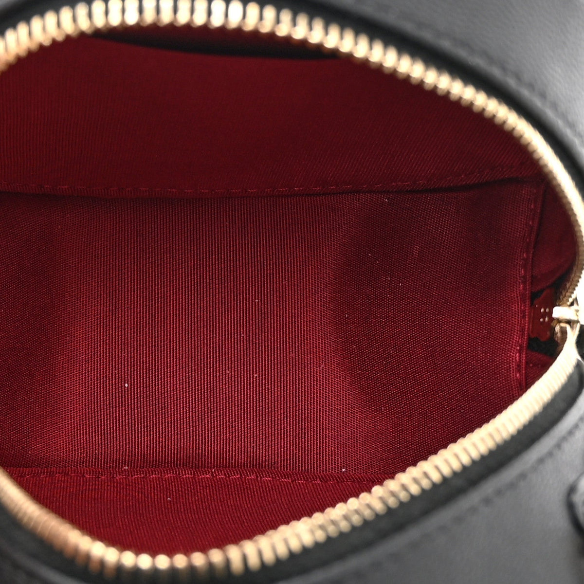 Shiny Goatskin Quilted Chanel 19 Round Clutch With Chain Black