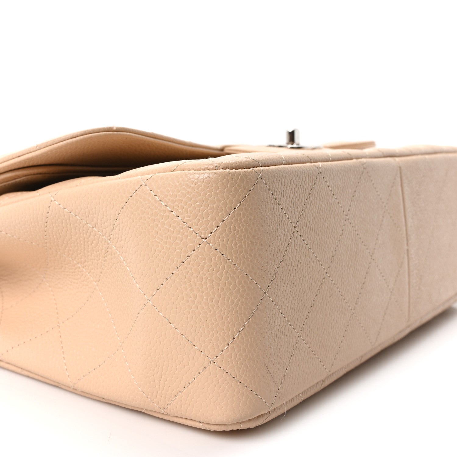Caviar Quilted Jumbo Double Flap Beige Clair