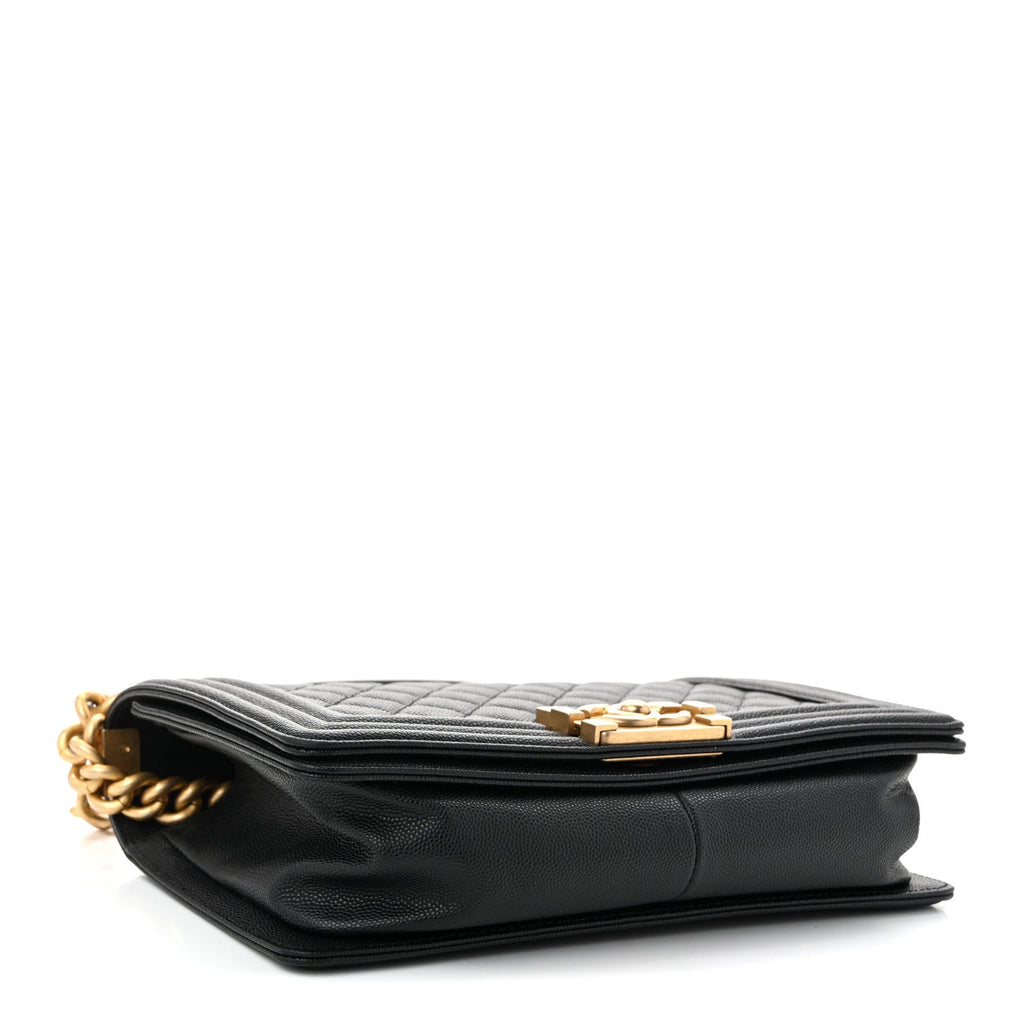 Caviar Quilted Medium Boy Flap Black