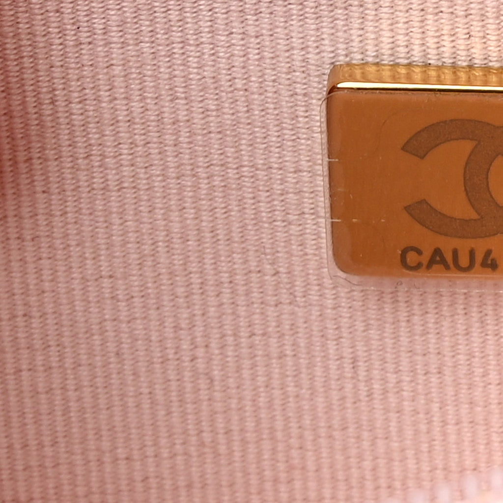 Caviar Quilted Crystal CC Wallet On Chain WOC Light Pink