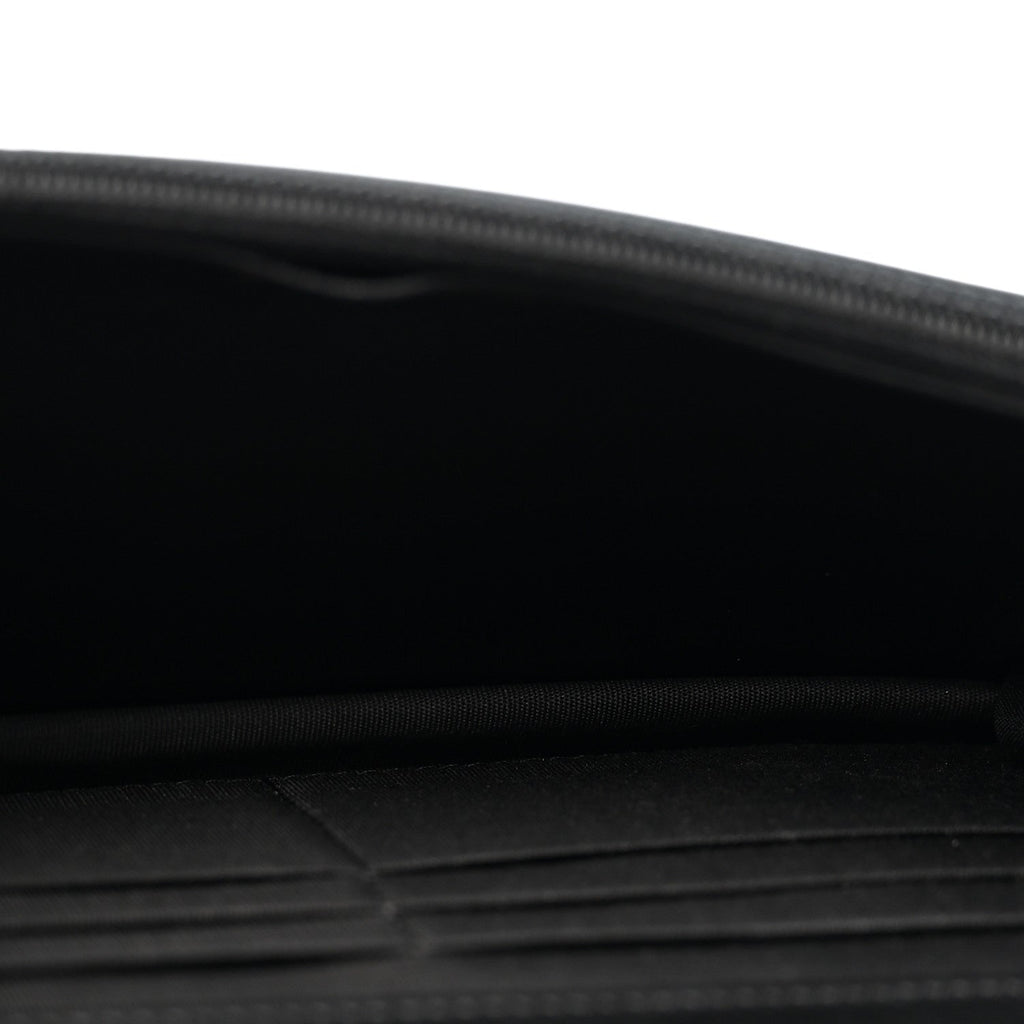 Caviar Quilted Boy Wallet On Chain WOC Black