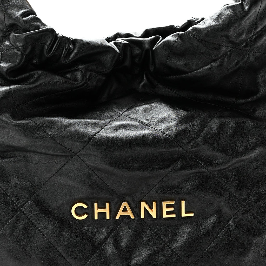 Shiny Calfskin Quilted Chanel 22 Black