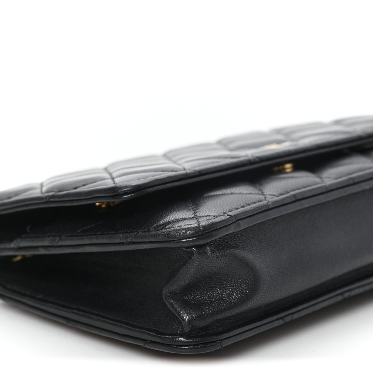 Lambskin Quilted Wallet On Chain WOC Black