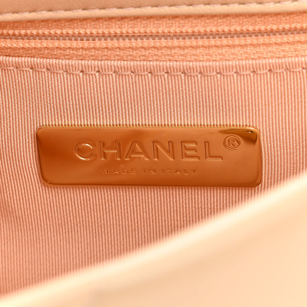 Lambskin Quilted Medium Chanel 19 Flap Light Beige