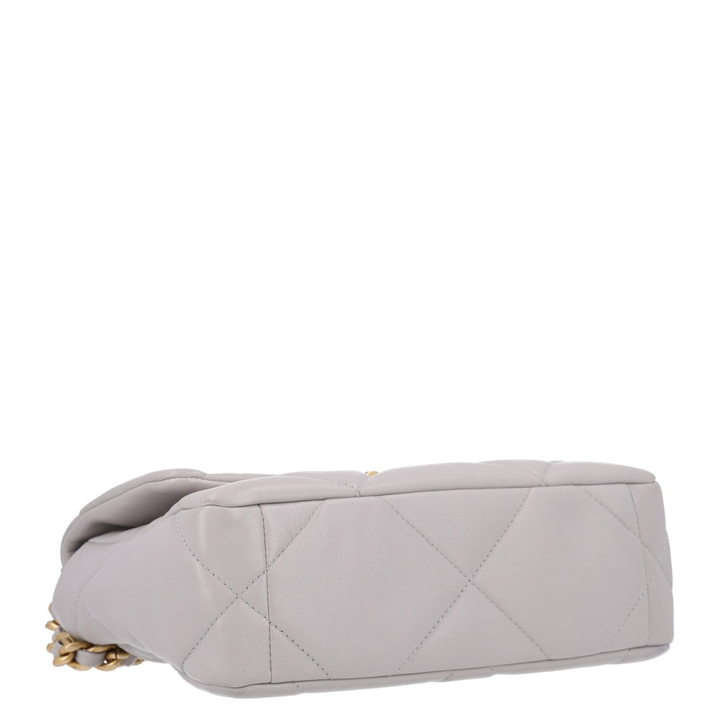 Lambskin Quilted Medium Chanel 19 Flap Grey