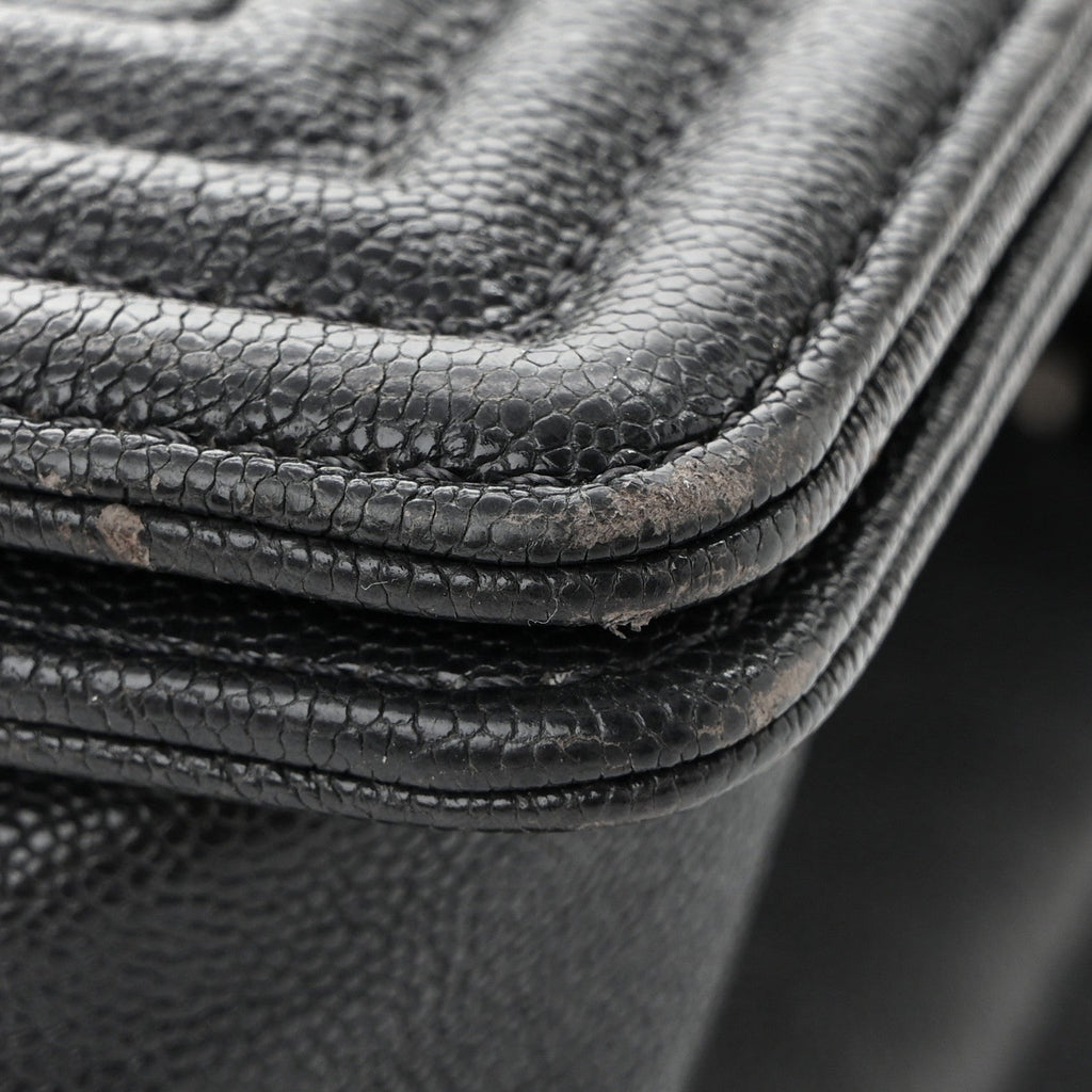 Caviar Quilted Medium Boy Flap Dark Grey
