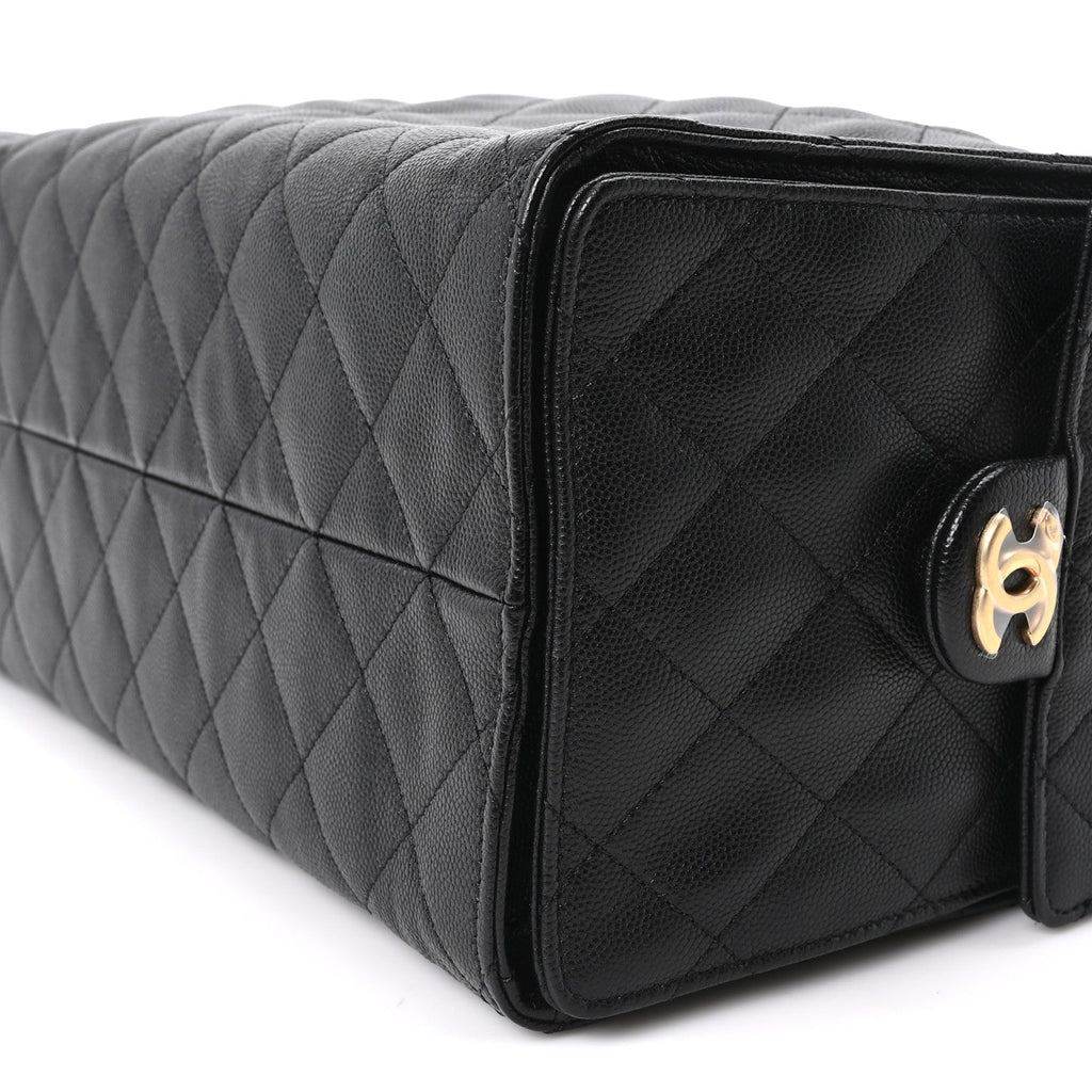 Caviar Quilted Medium Chanel 25 Handbag Black