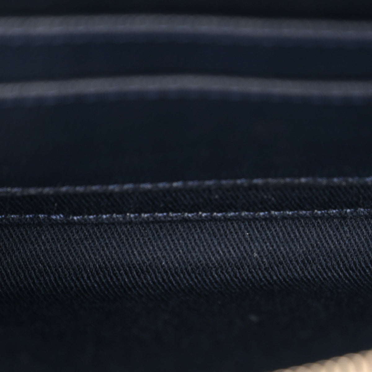 Caviar Quilted Business Affinity Waist Belt Bag Navy