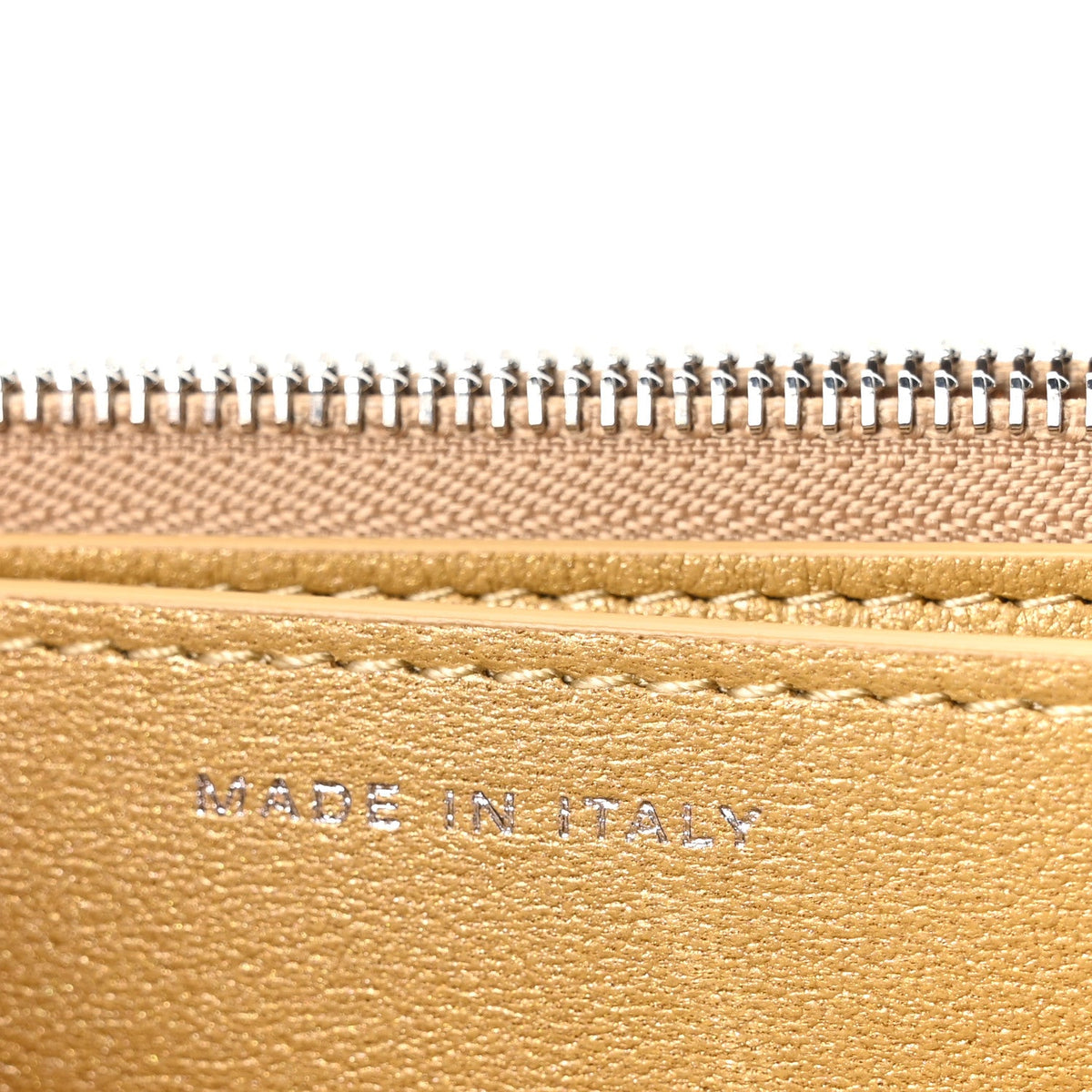 Calfskin Lizard Embossed Wallet On Chain WOC Gold