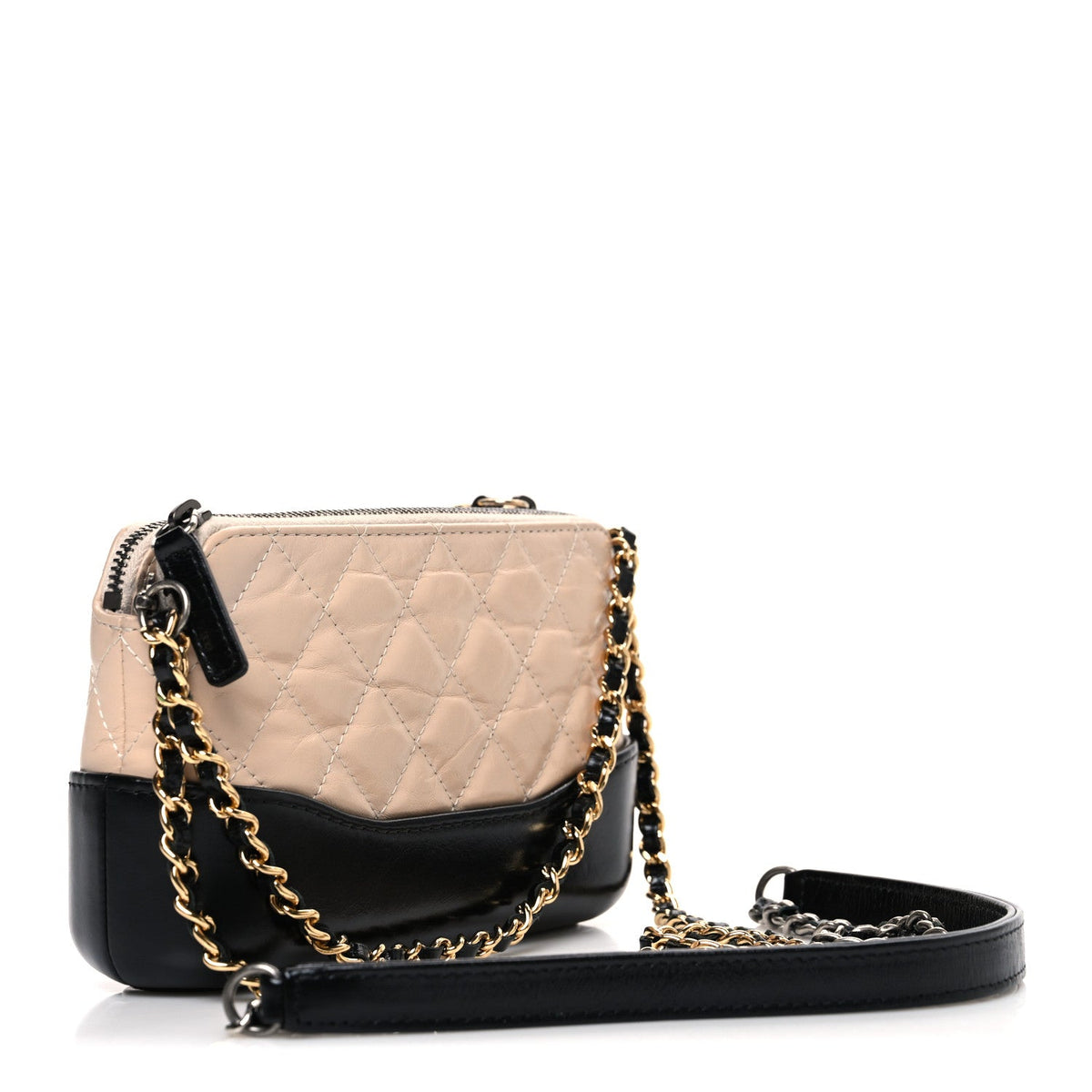 Aged Calfskin Quilted Small Gabrielle Clutch With Chain Beige Black