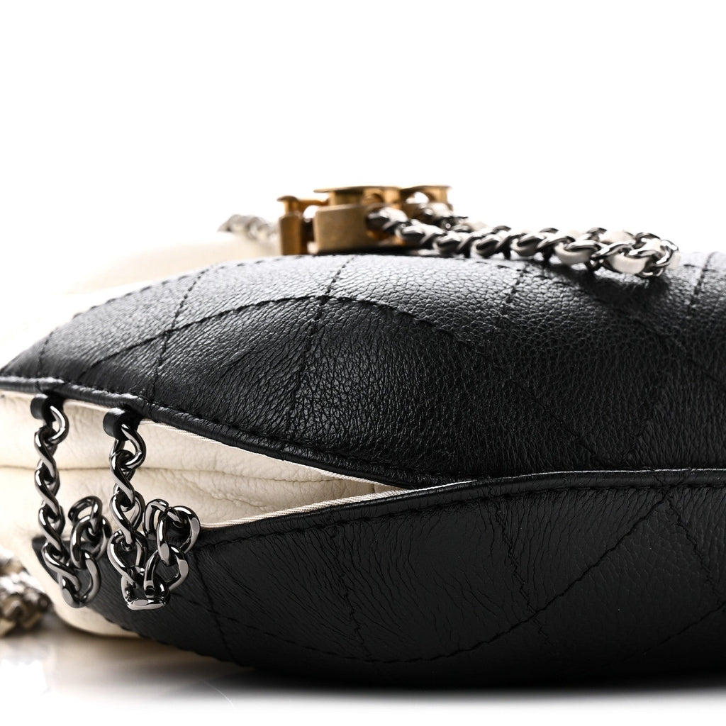 Aged Calfskin Quilted Small Gabrielle Bucket White Black
