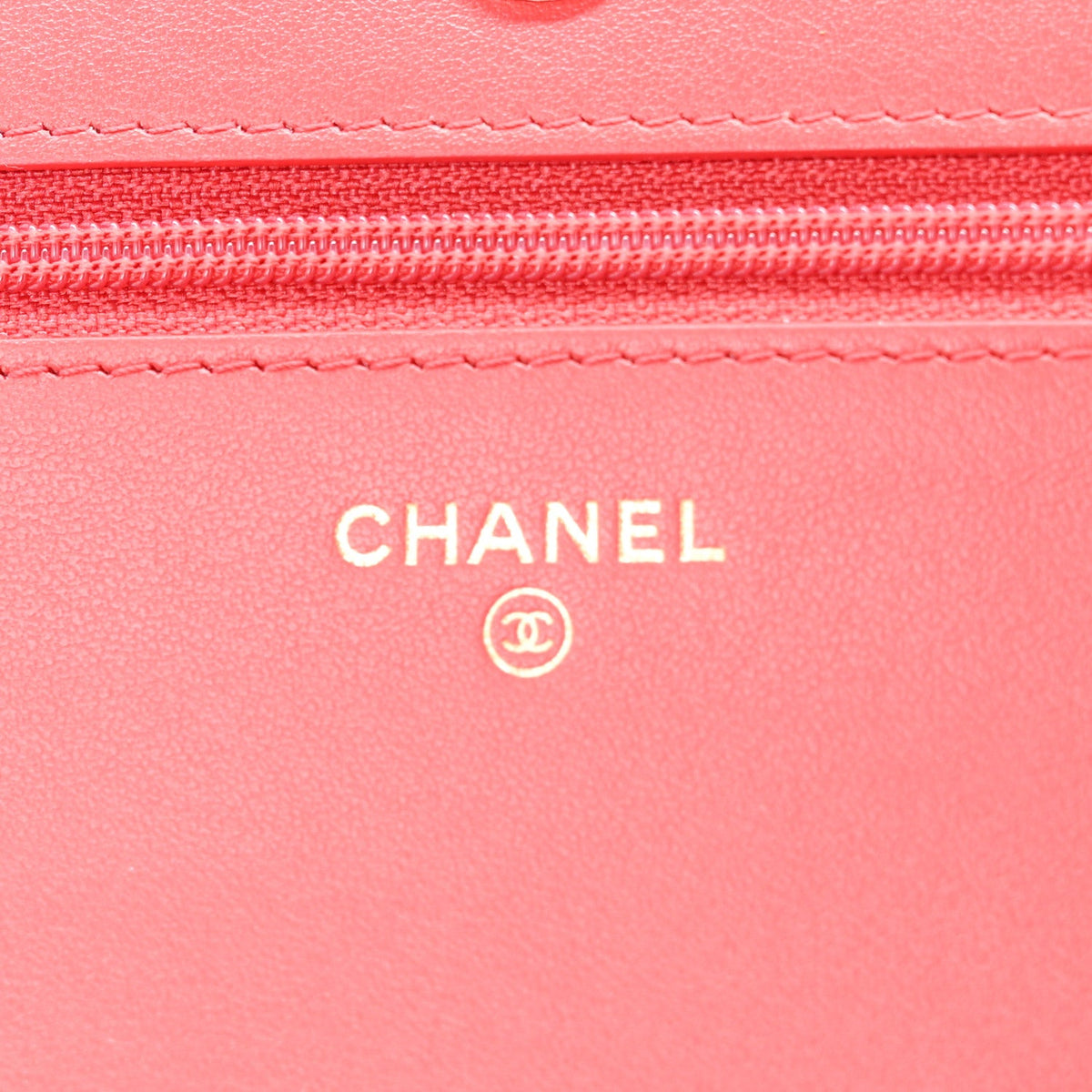 Caviar Quilted Boy Wallet On Chain WOC Red