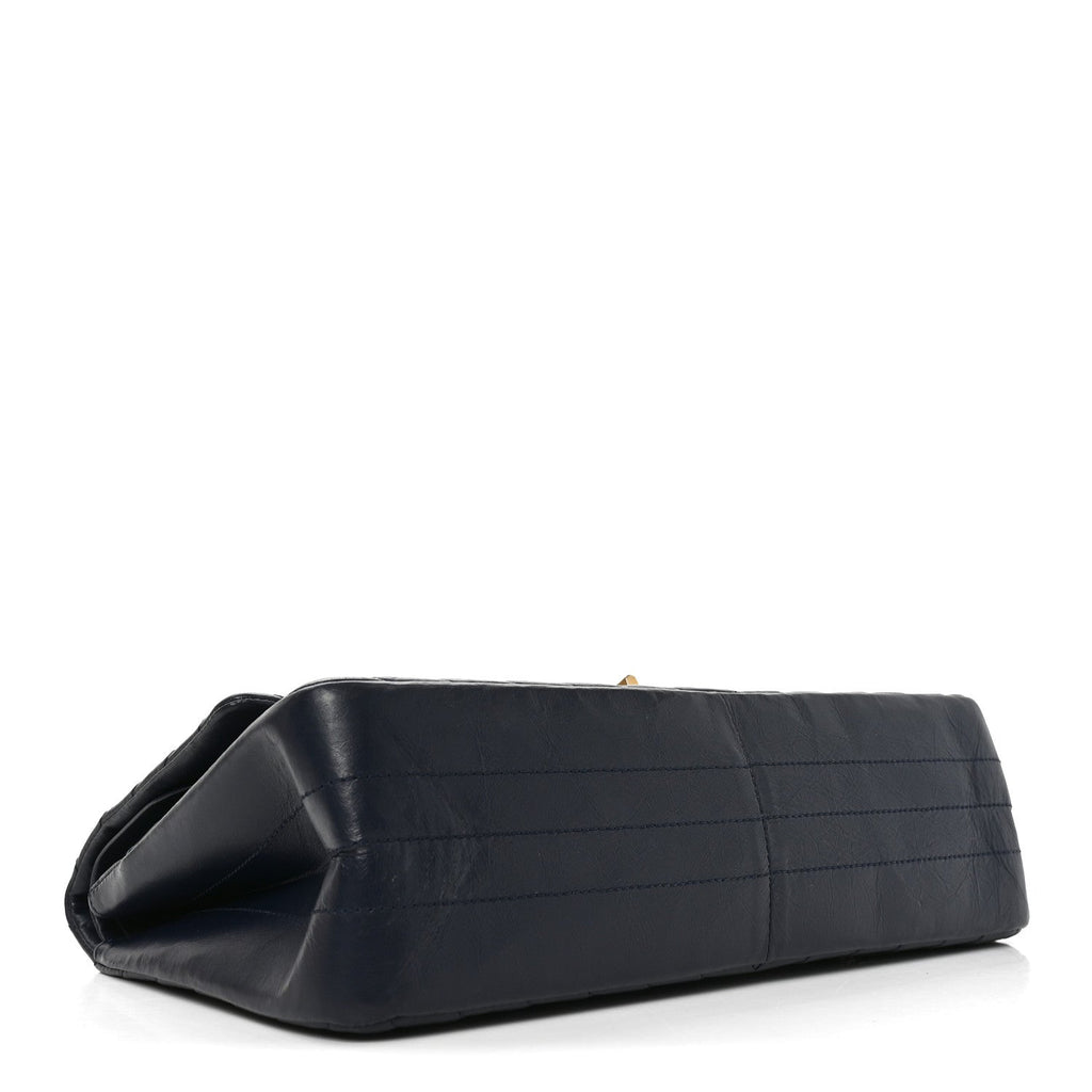 Aged Calfskin Chevron Quilted 2.55 Reissue 226 Flap Navy Blue