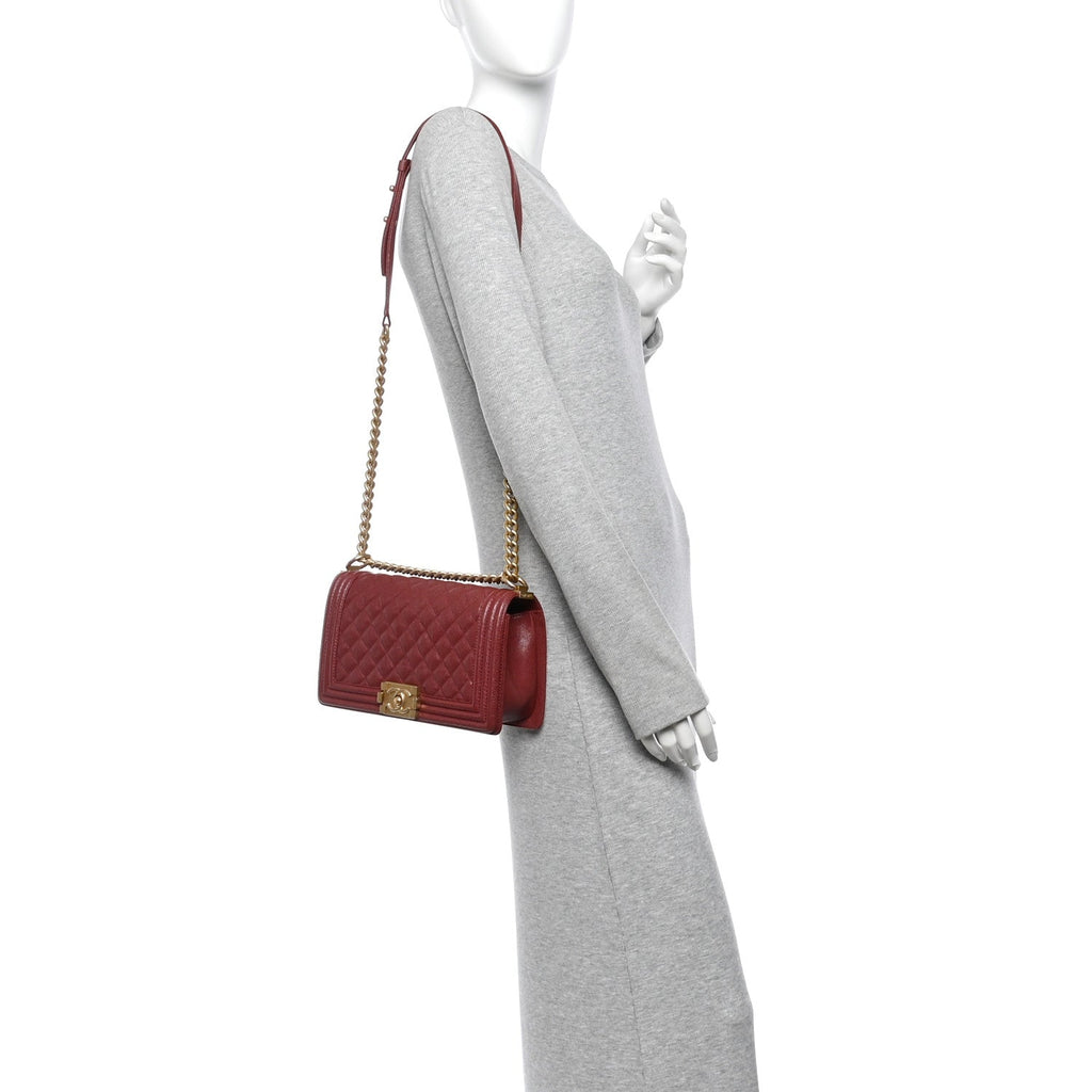Caviar Quilted Medium Boy Flap Burgundy