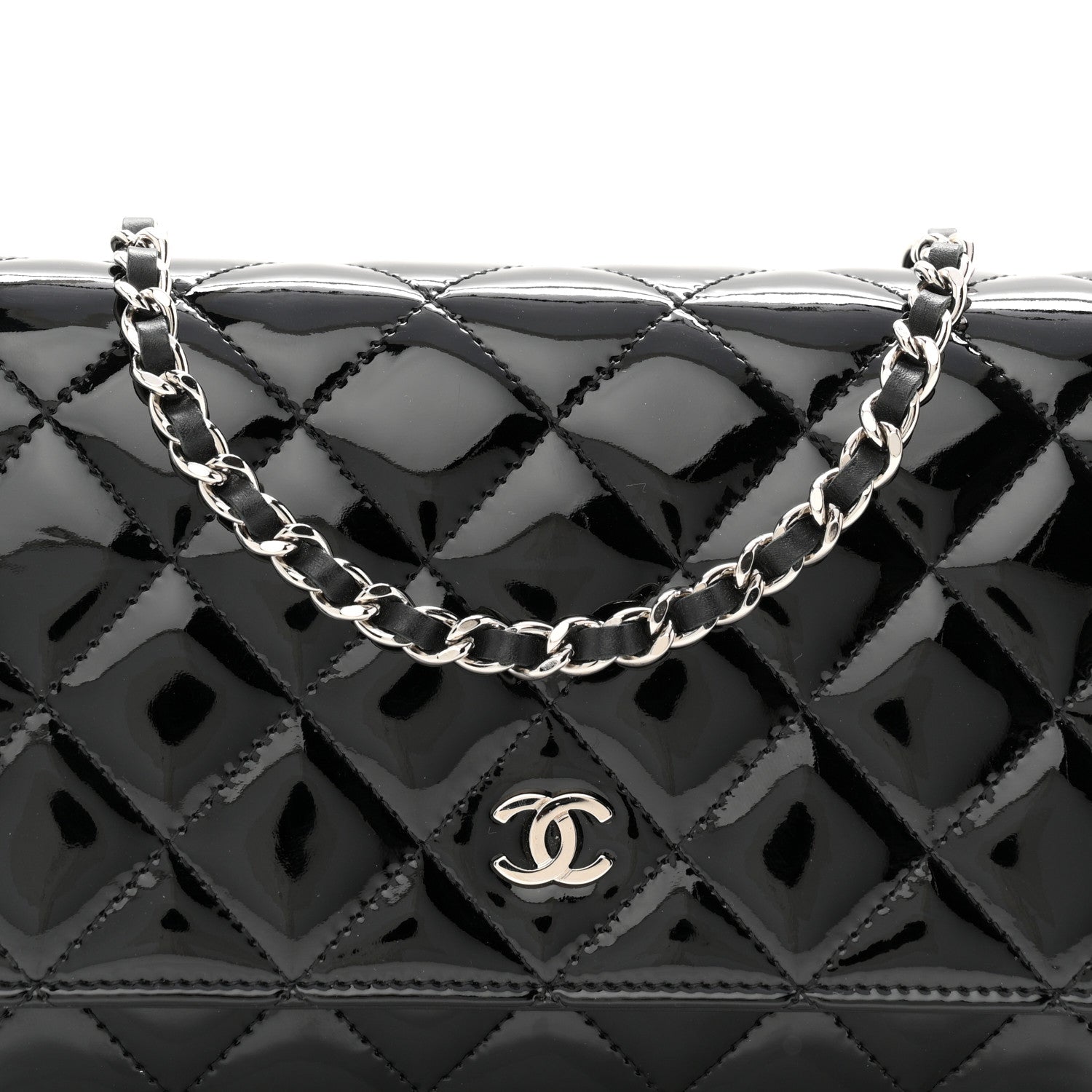 Patent Quilted Wallet On Chain WOC Black