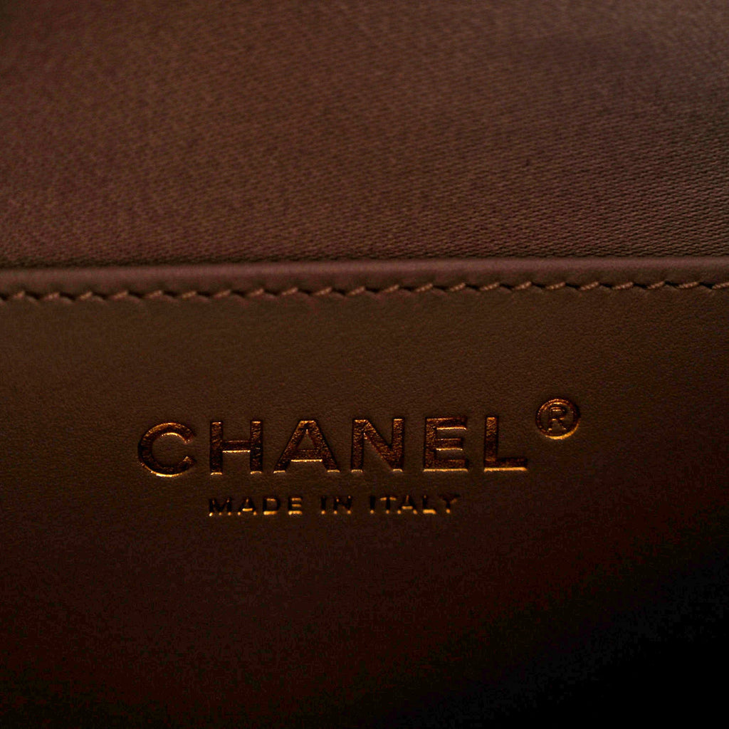 Caviar Quilted Medium Chanel 25 Handbag Dark Grey
