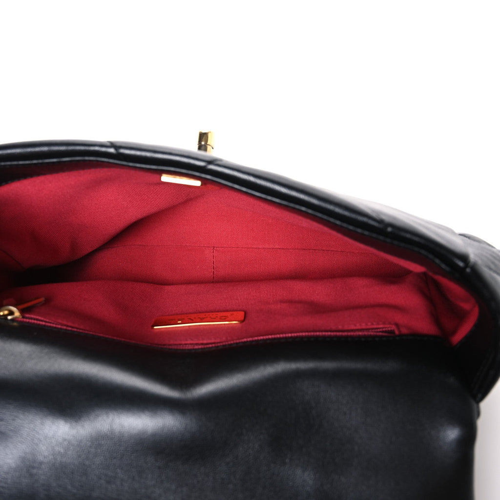 Lambskin Quilted Medium Chanel 19 Flap Black