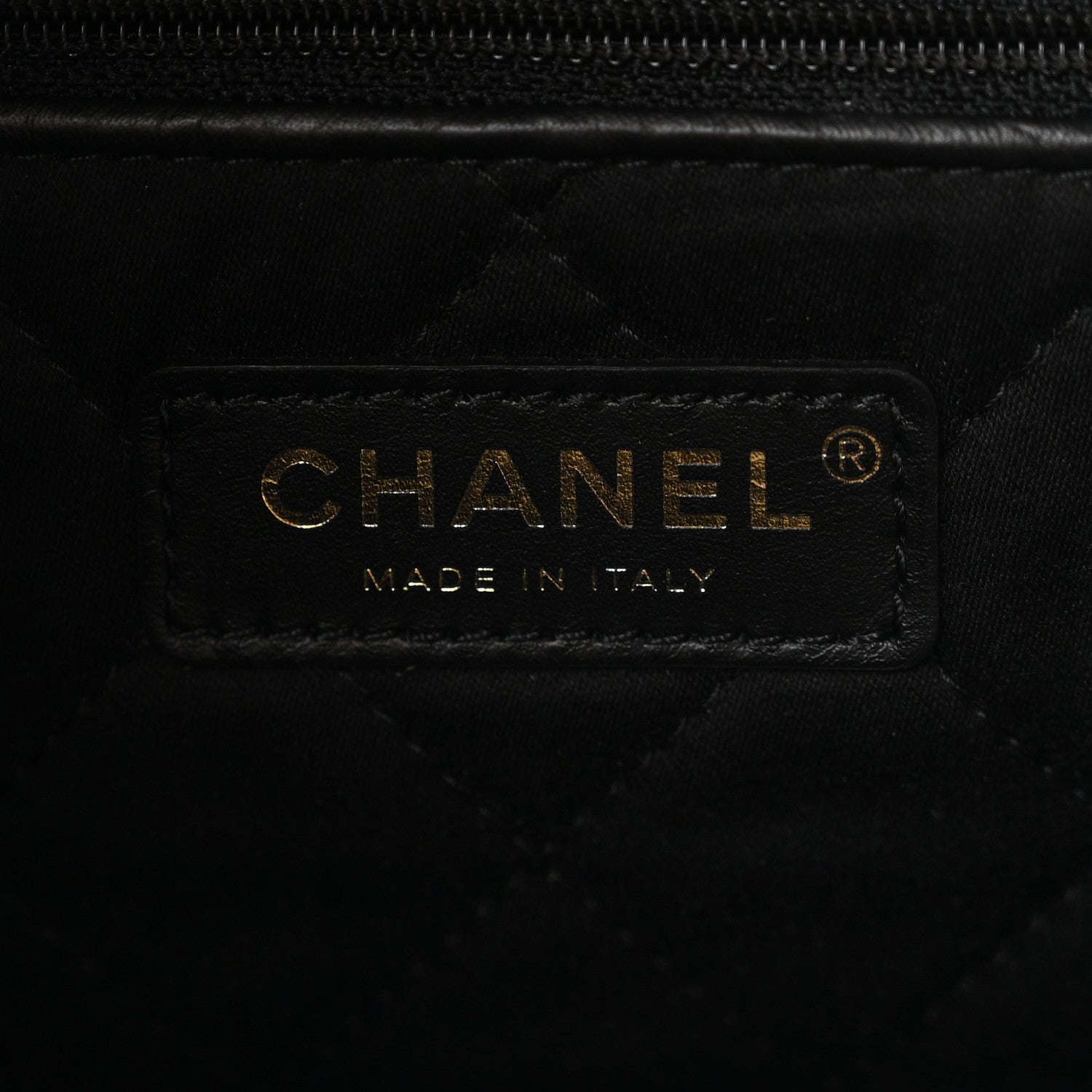 Shiny Calfskin Quilted Small Chanel 22 Black