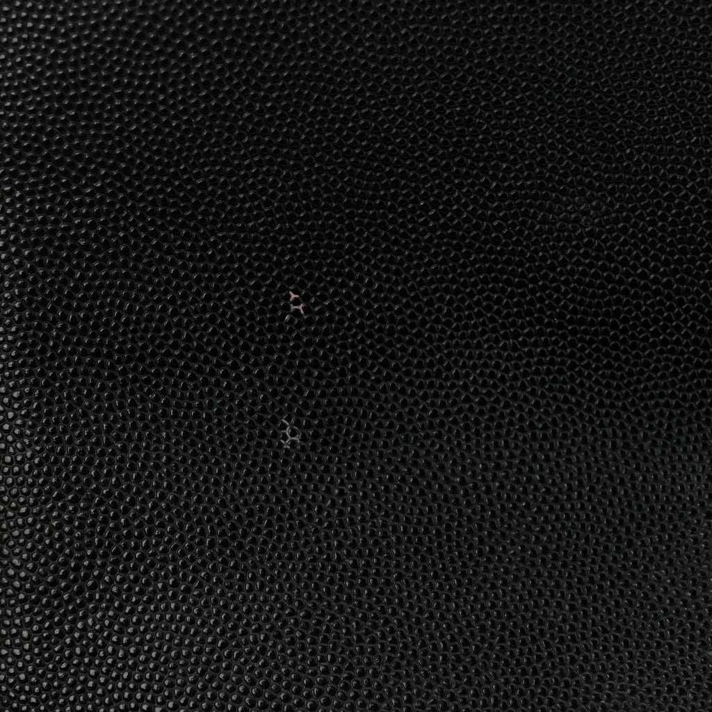 Caviar Quilted Medium Boy Flap Black