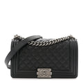 Caviar Quilted Medium Boy Flap Black