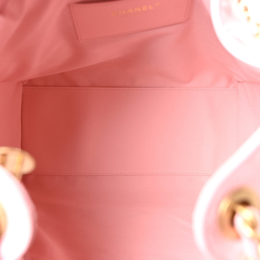 Caviar Quilted Medium Chanel 25 Handbag Light Pink