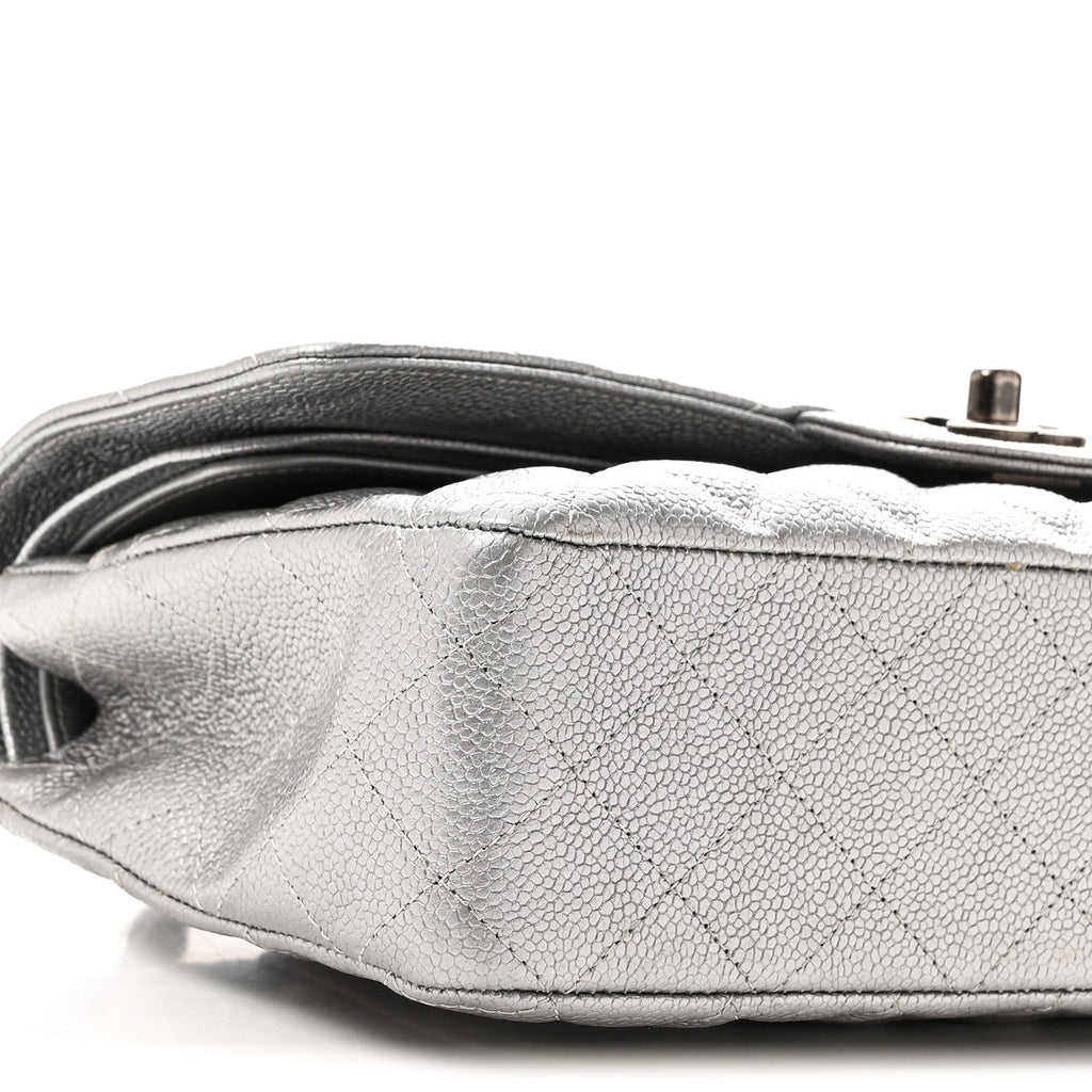 Metallic Caviar Quilted Medium Double Flap Silvery