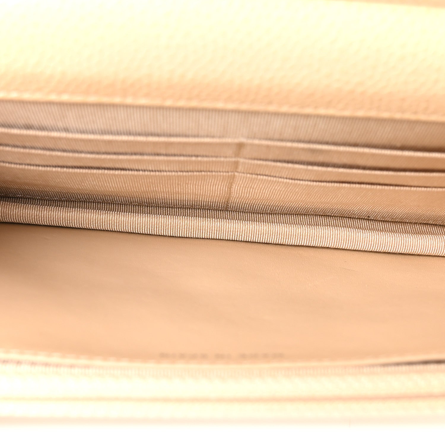 Caviar Quilted Wallet on Chain WOC Beige Clair