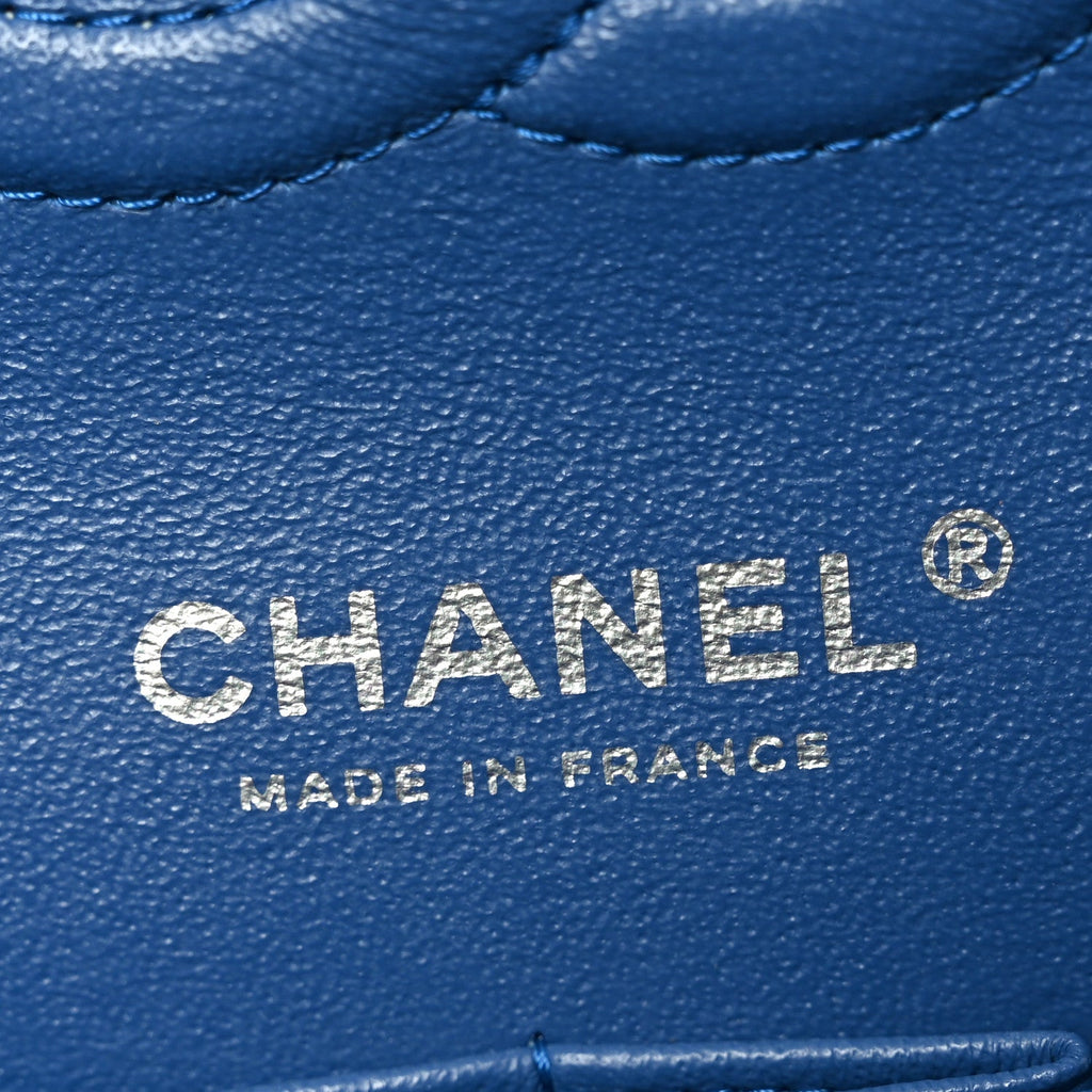 Caviar Chevron Quilted Medium Double Flap Blue