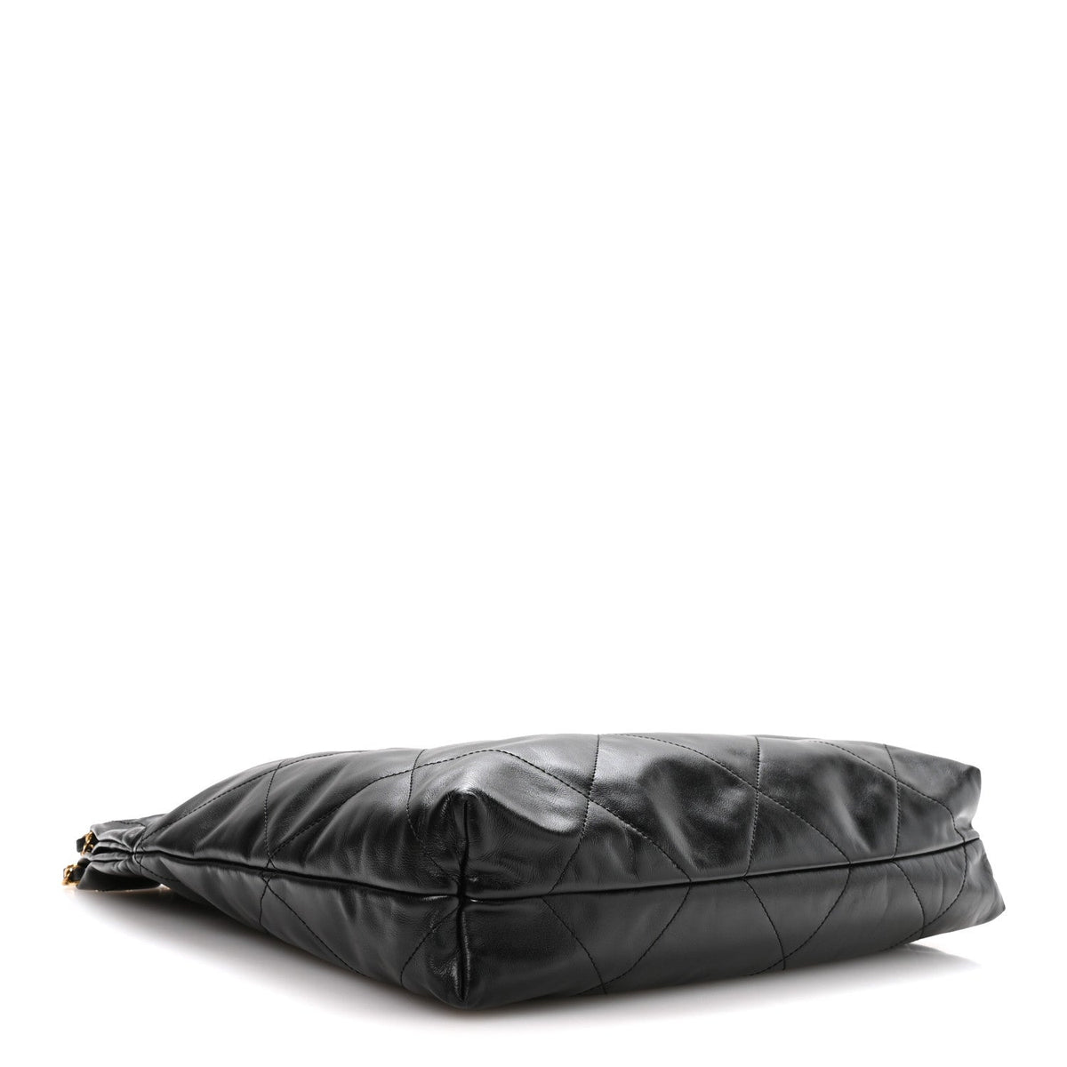 Shiny Calfskin Quilted Chanel 22 Black