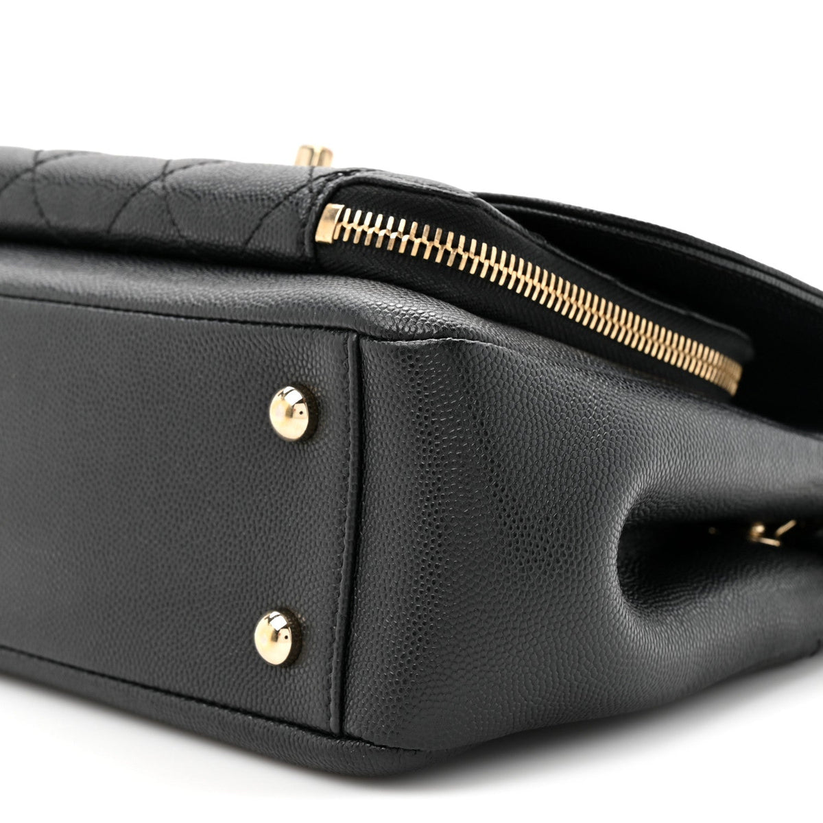Caviar Quilted Medium Business Affinity Flap Black