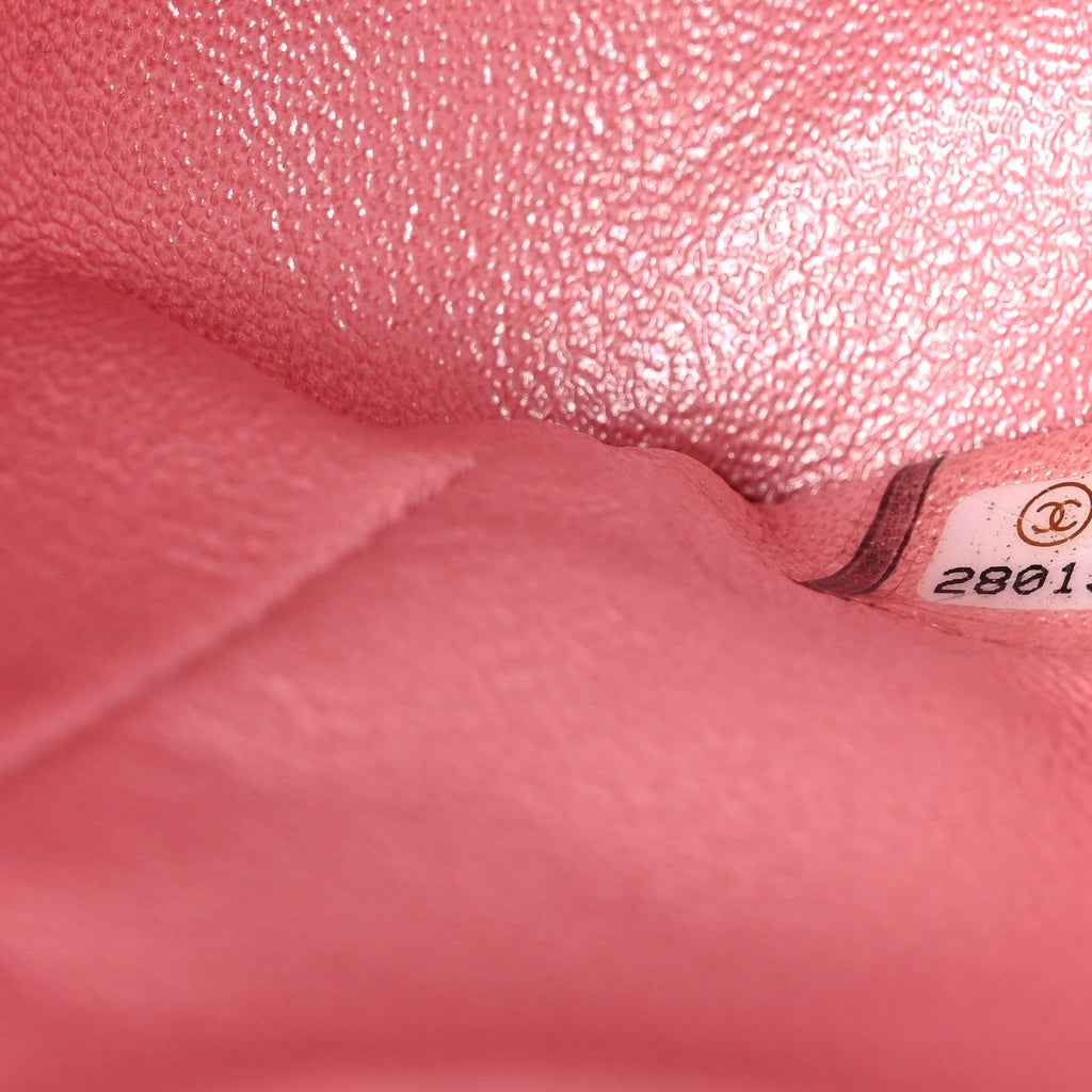 Iridescent Caviar Quilted Jumbo Double Flap Rose Pink