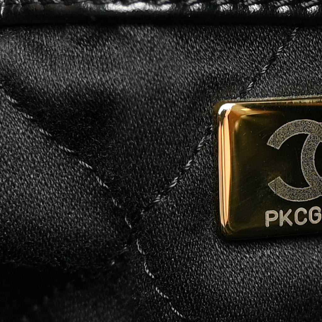 Shiny Calfskin Quilted Chanel 22 Backpack Black