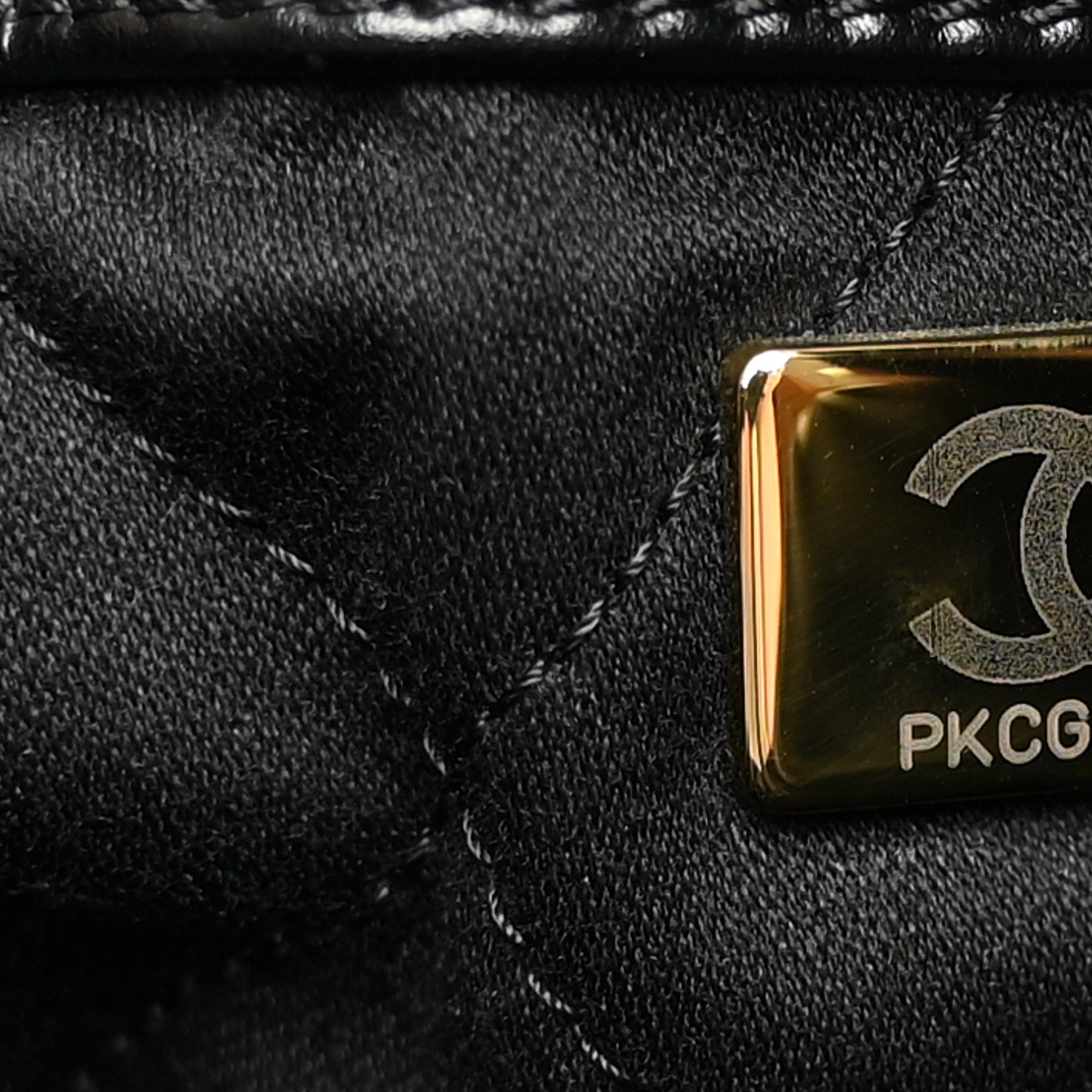 Shiny Calfskin Quilted Chanel 22 Backpack Black