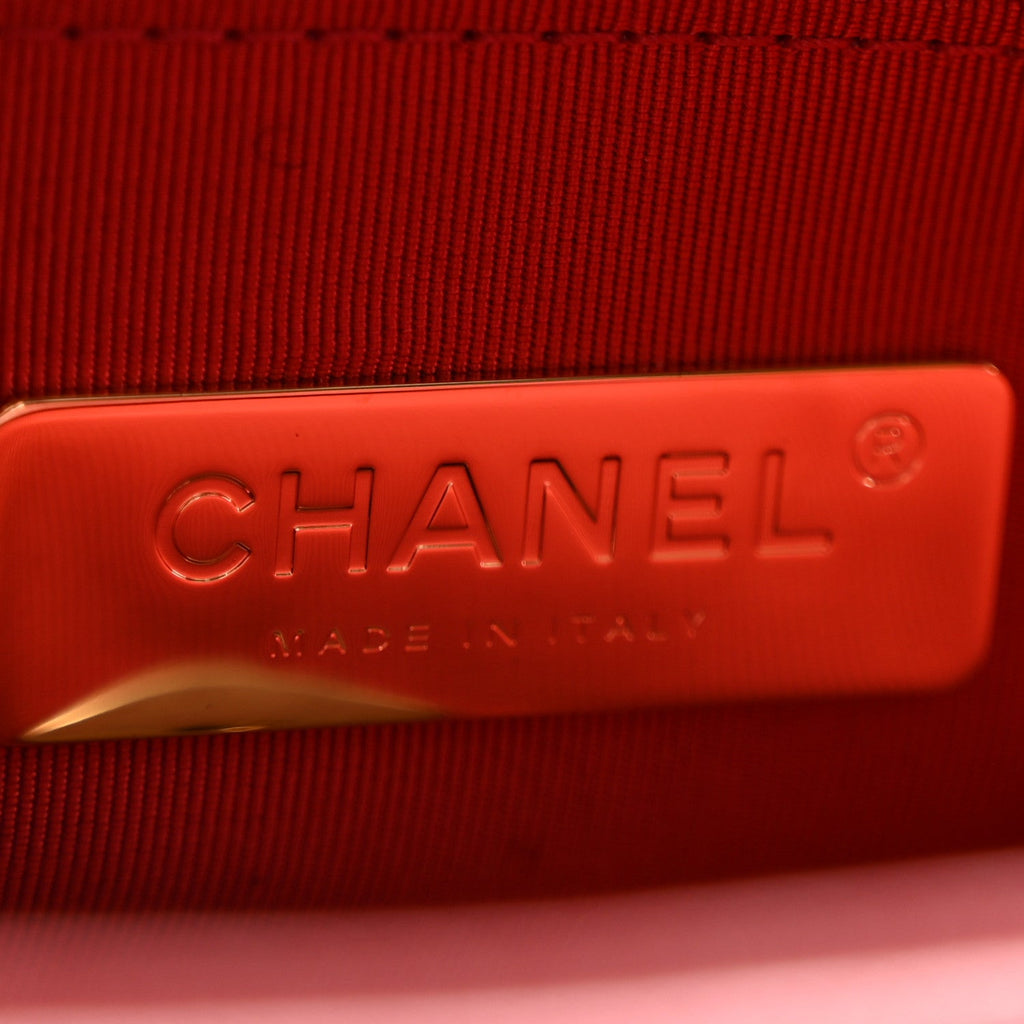 Goatskin Quilted Medium Chanel 19 Flap Red