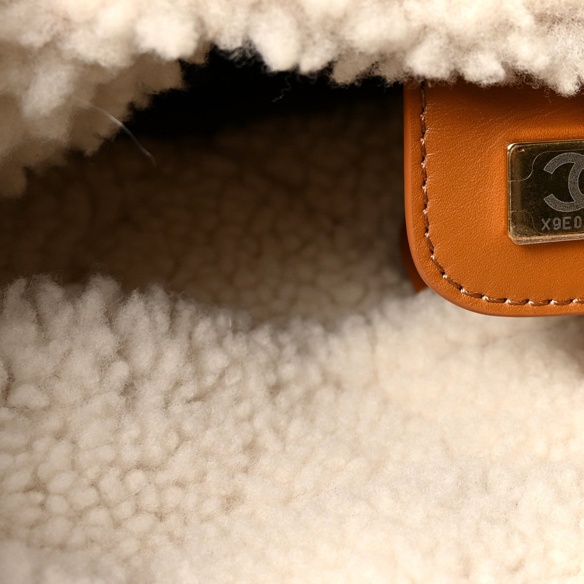 Suede Shearling Quilted Small Chanel 22 Brown White