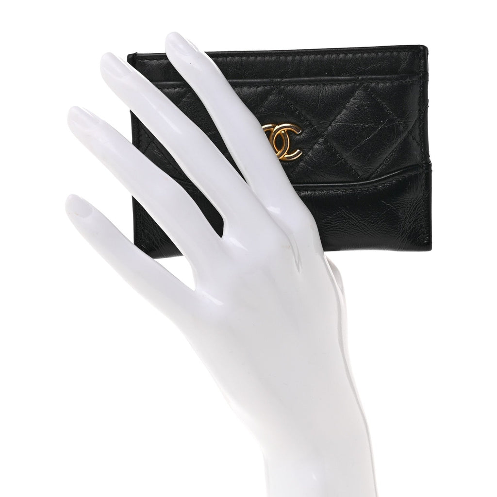 Aged Calfskin Quilted Gabrielle Card Holder Black