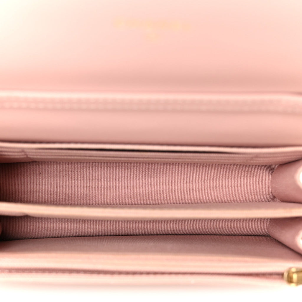 Lambskin Quilted CC Pearl Enamel Clutch on Chain WOC Light Pink