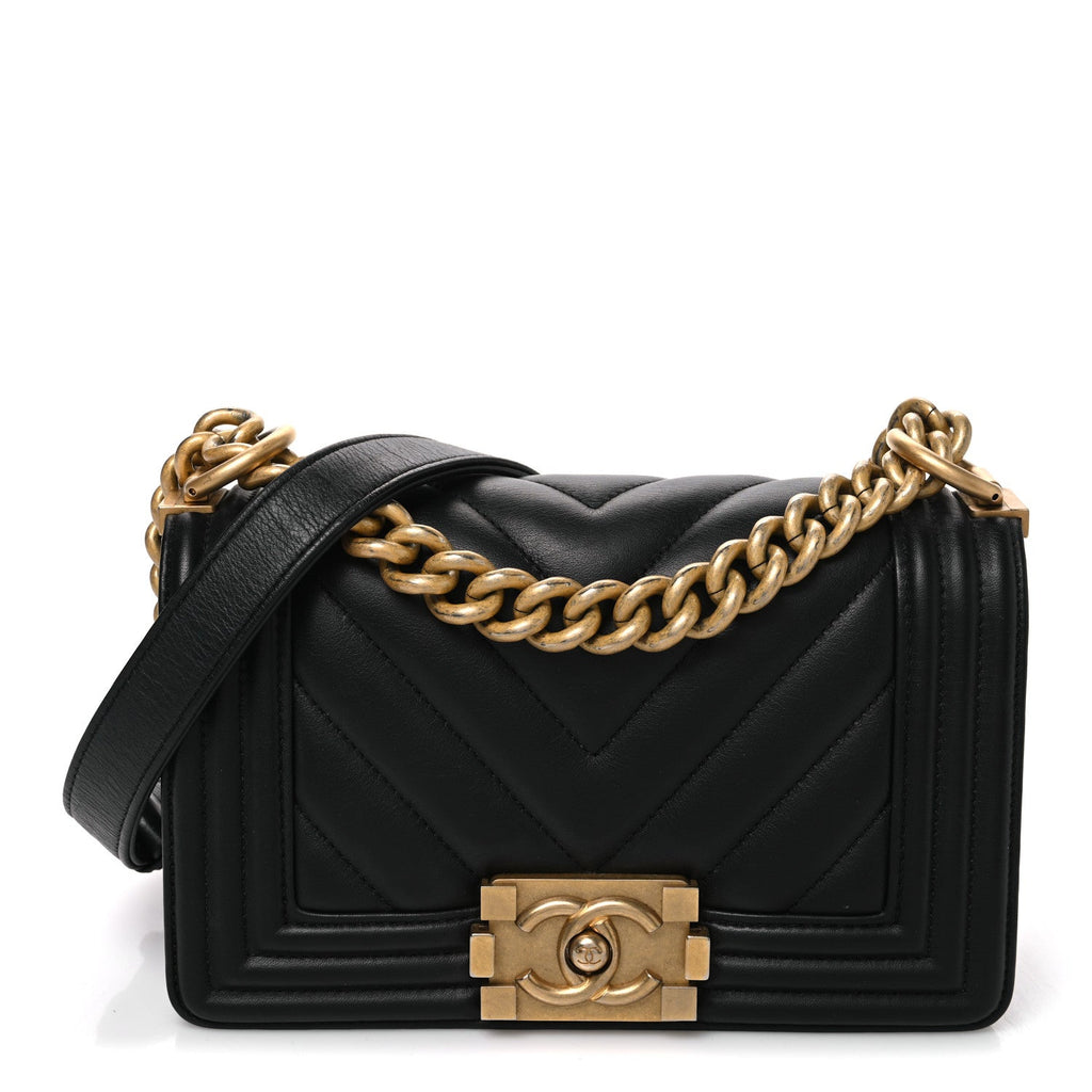 Lambskin Chevron Quilted Small Boy Flap Black