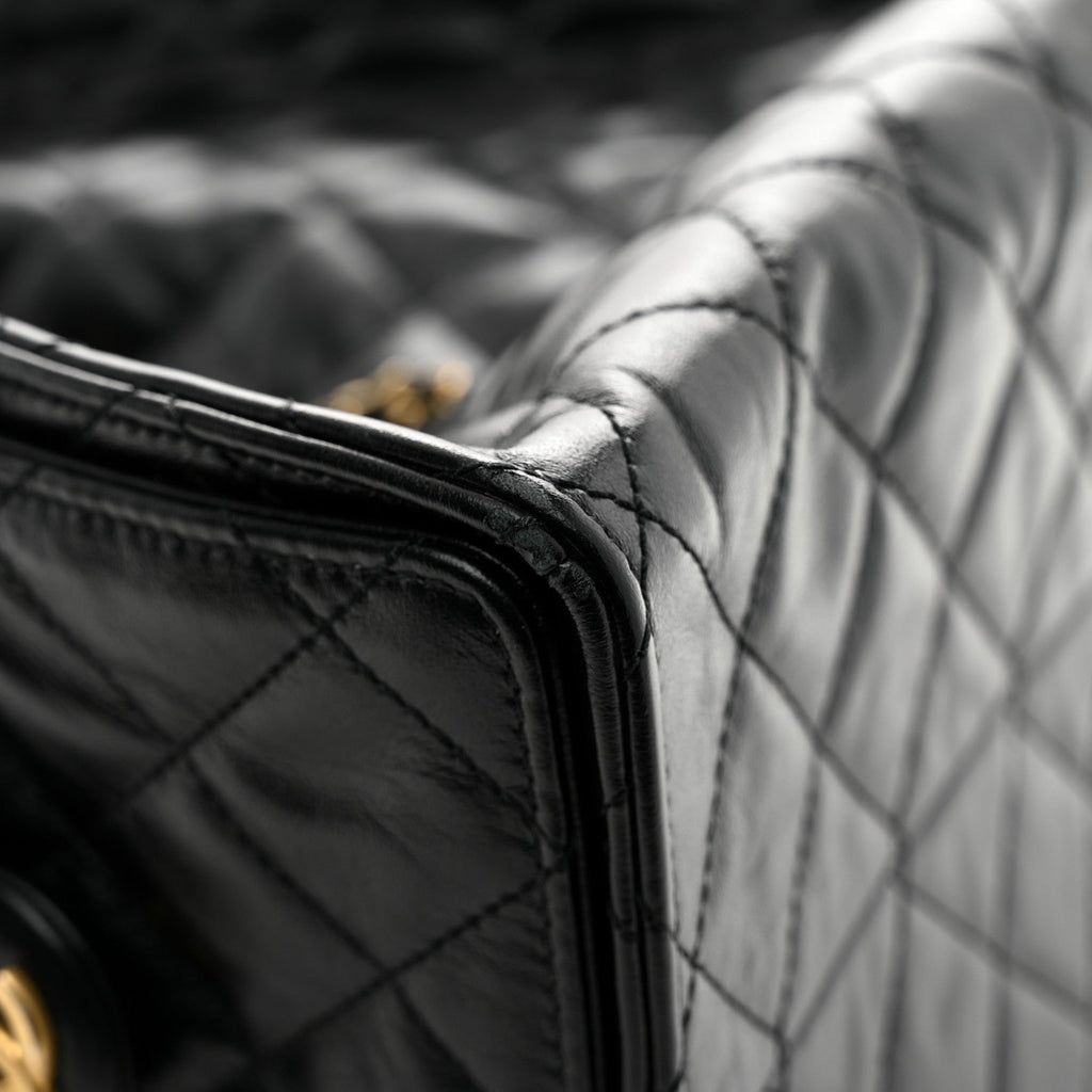 Shiny Crumpled Calfskin Quilted Medium Chanel 25 Handbag Black
