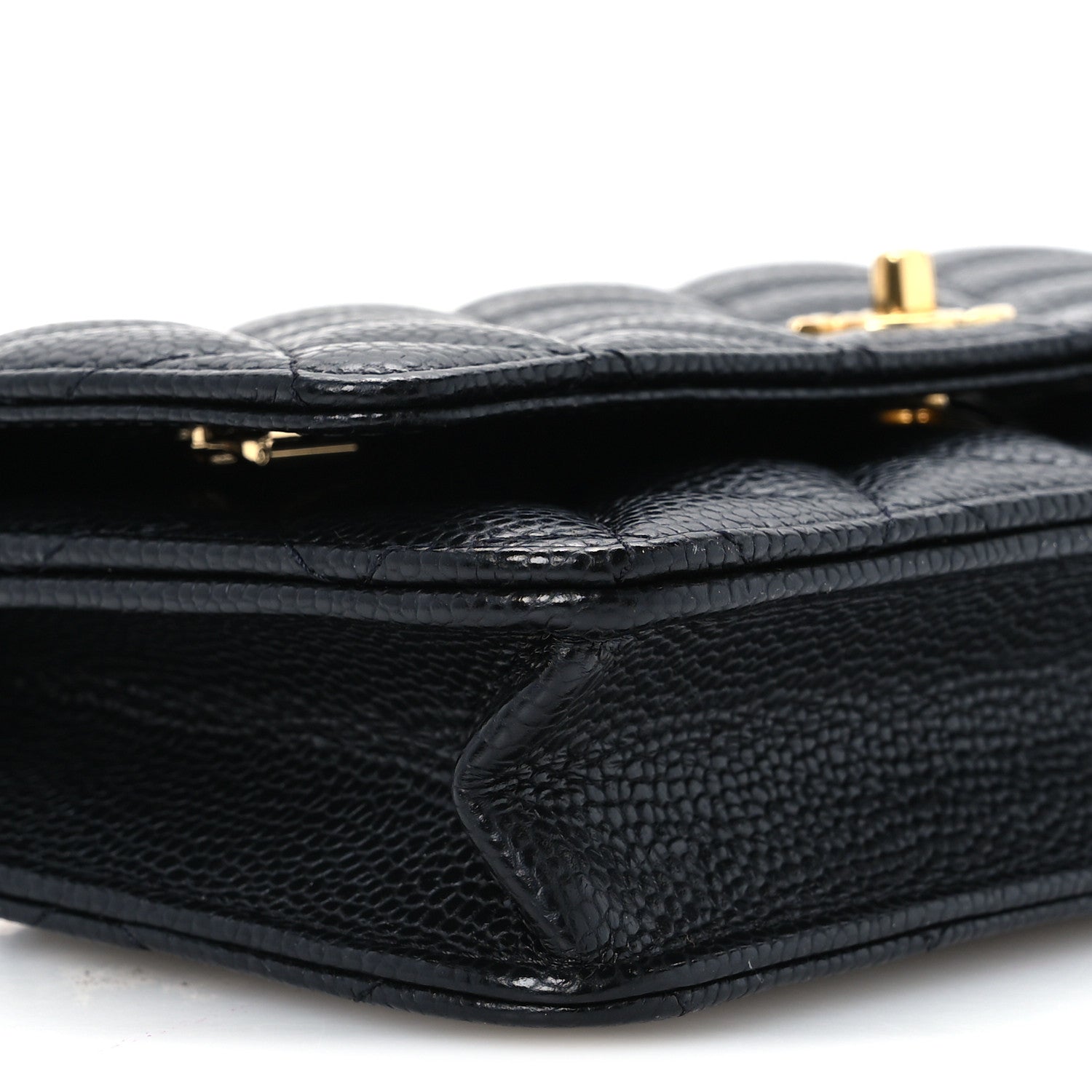 Caviar Quilted CC Turnlock Wallet On Chain WOC Black