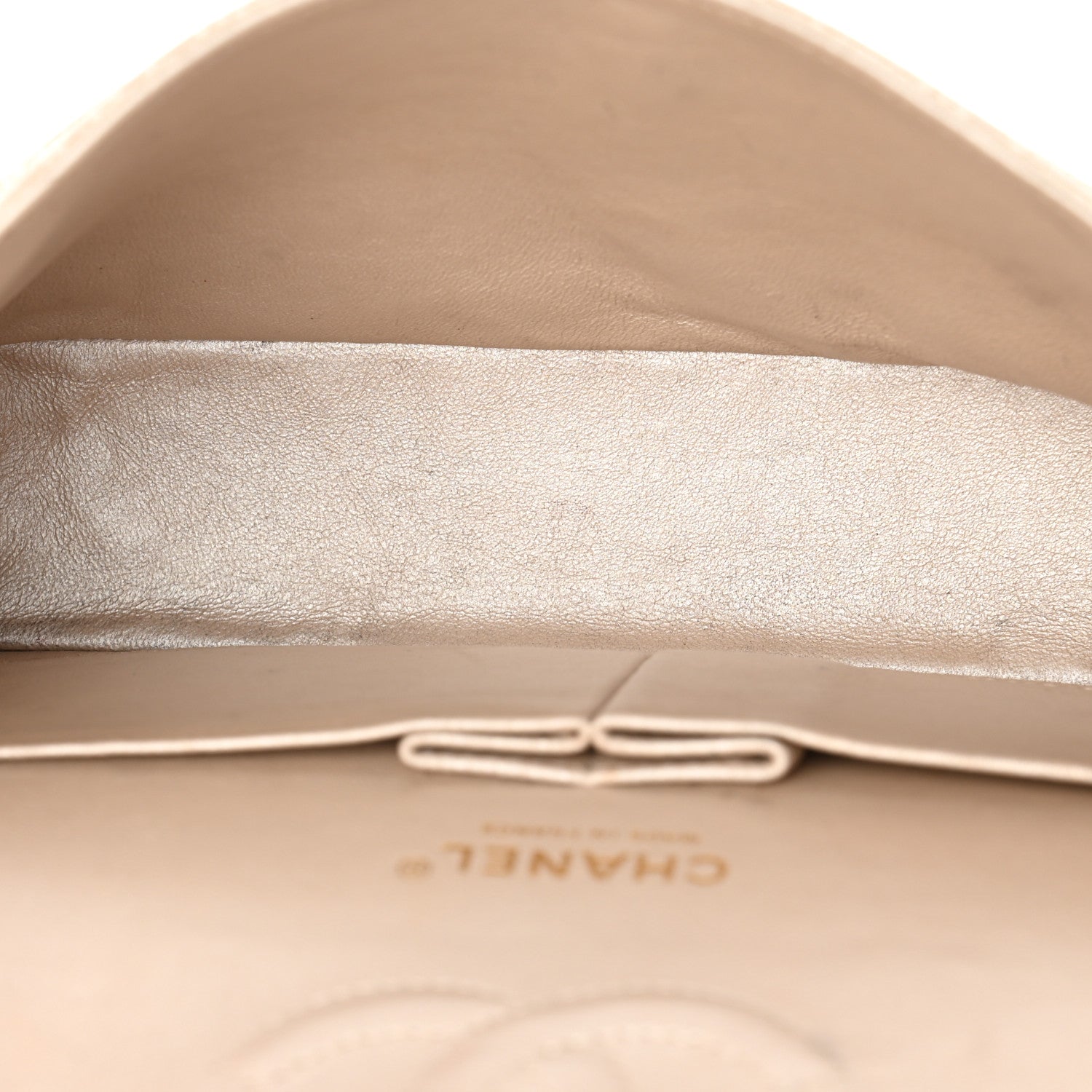 Pearly Caviar Quilted Medium Double Flap Light Beige