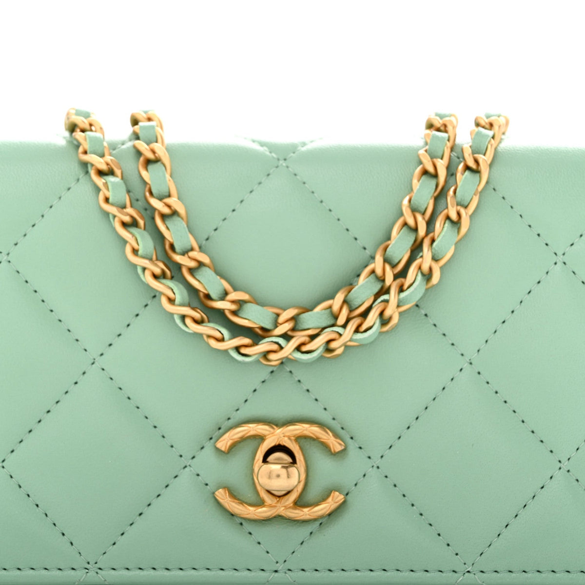 Lambskin Quilted Logo WOC Wallet On Chain Green