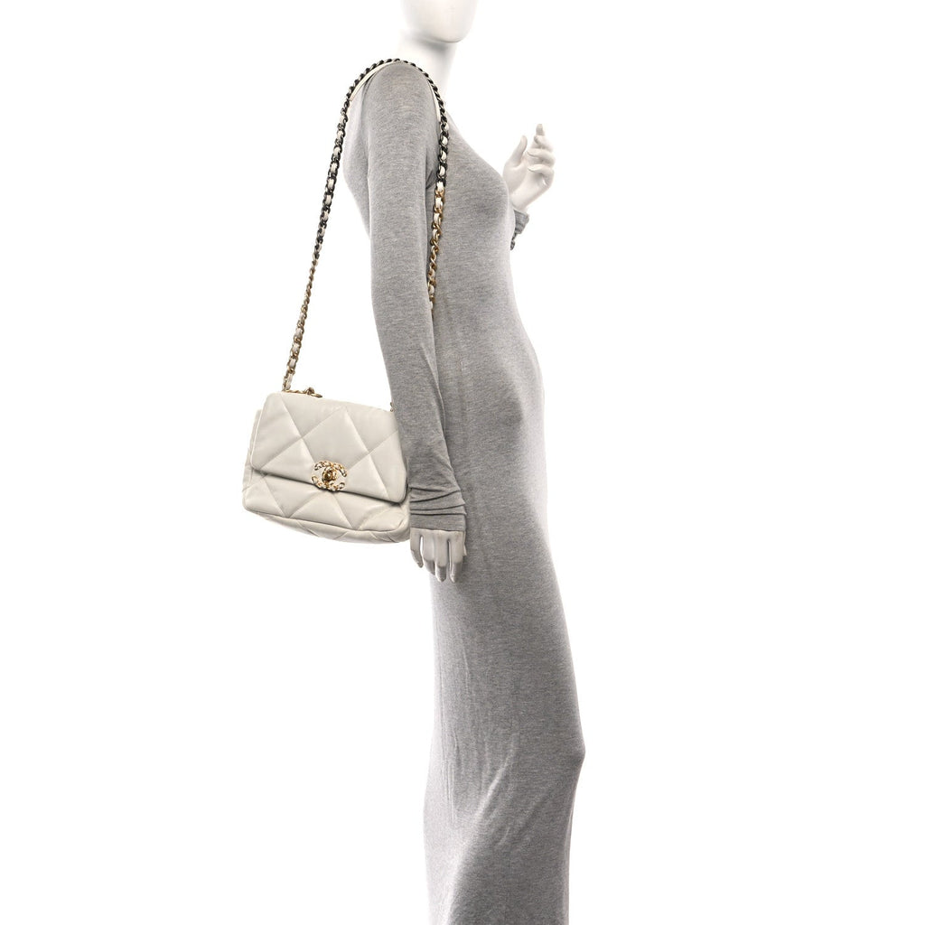 Lambskin Quilted Medium Chanel 19 Flap White