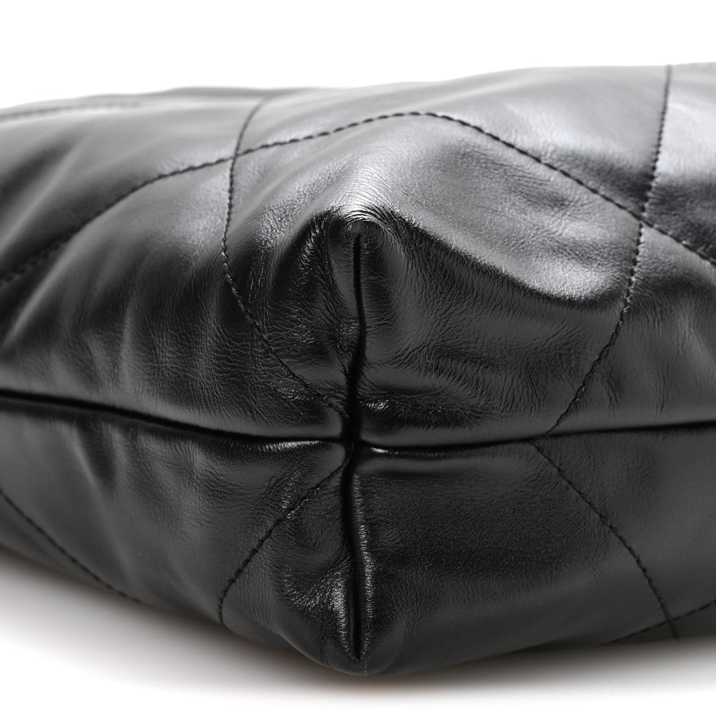 Shiny Calfskin Quilted Chanel 22 Black