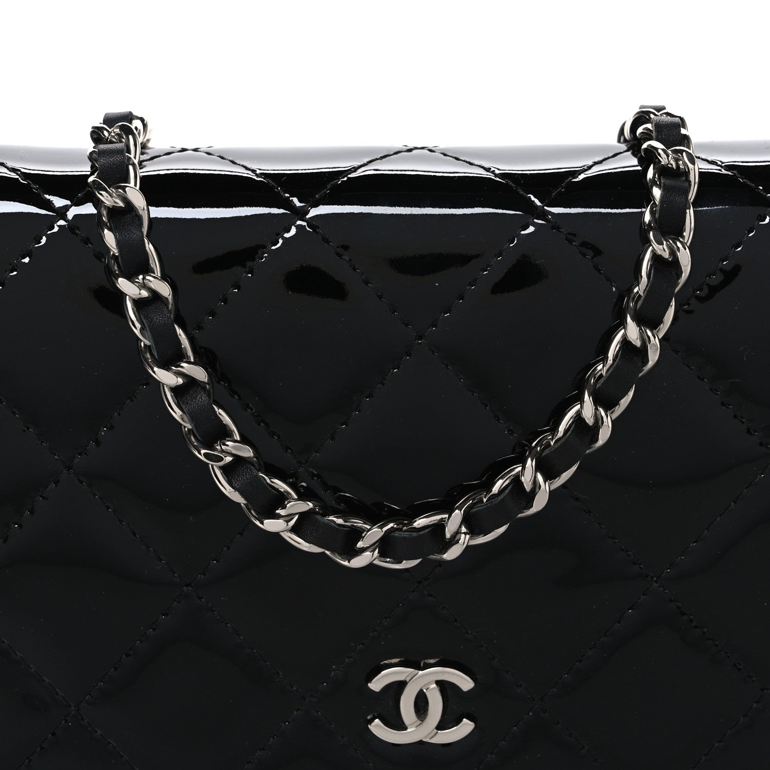 Patent Quilted Wallet On Chain WOC Black